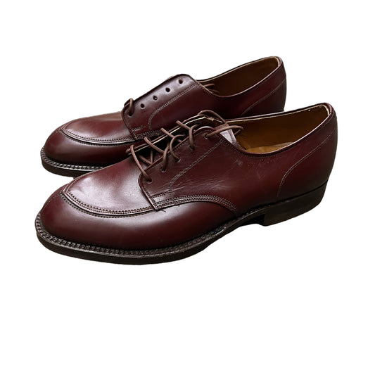 1940s NOS red leather shoes (Men’s 6, Women’s 7.5)