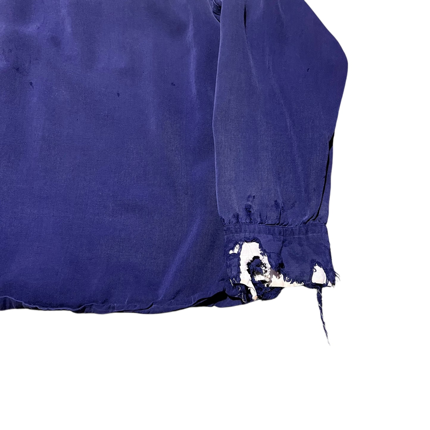 1950s Distressed blue rayon loop collar shirt (M)