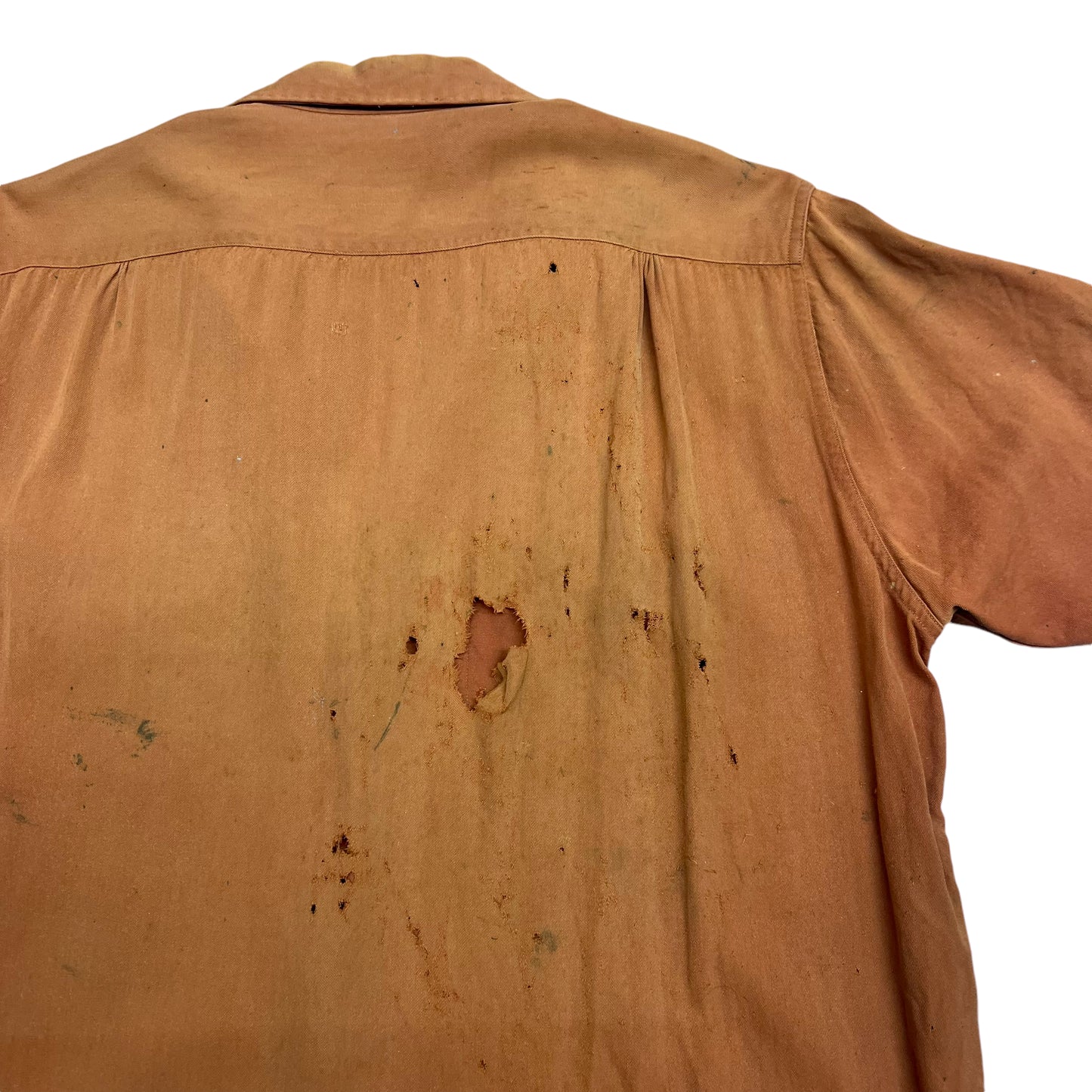 1950s Distressed orange rayon loop collar shirt (L)