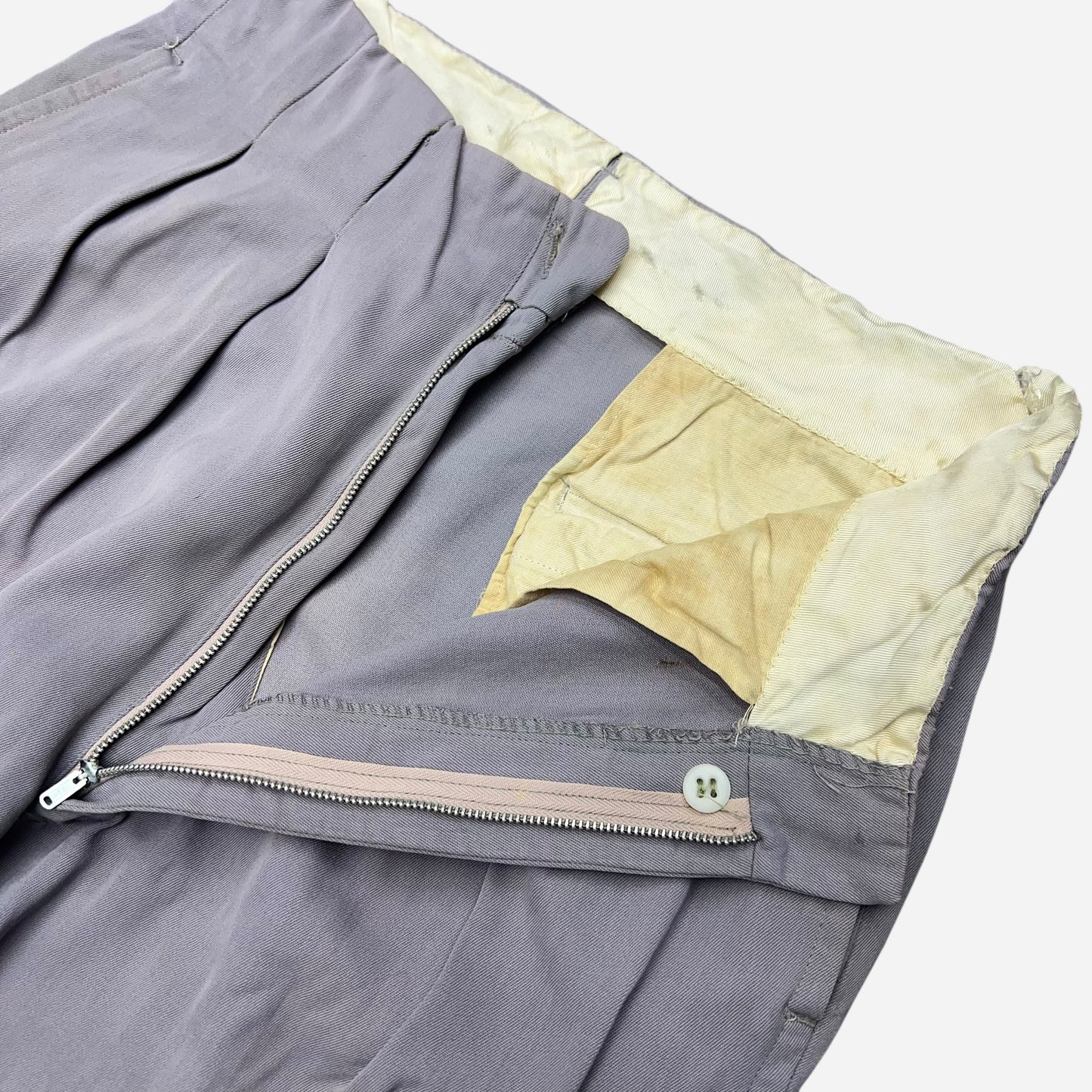 1940s Purple rayon pleated pants (29w)