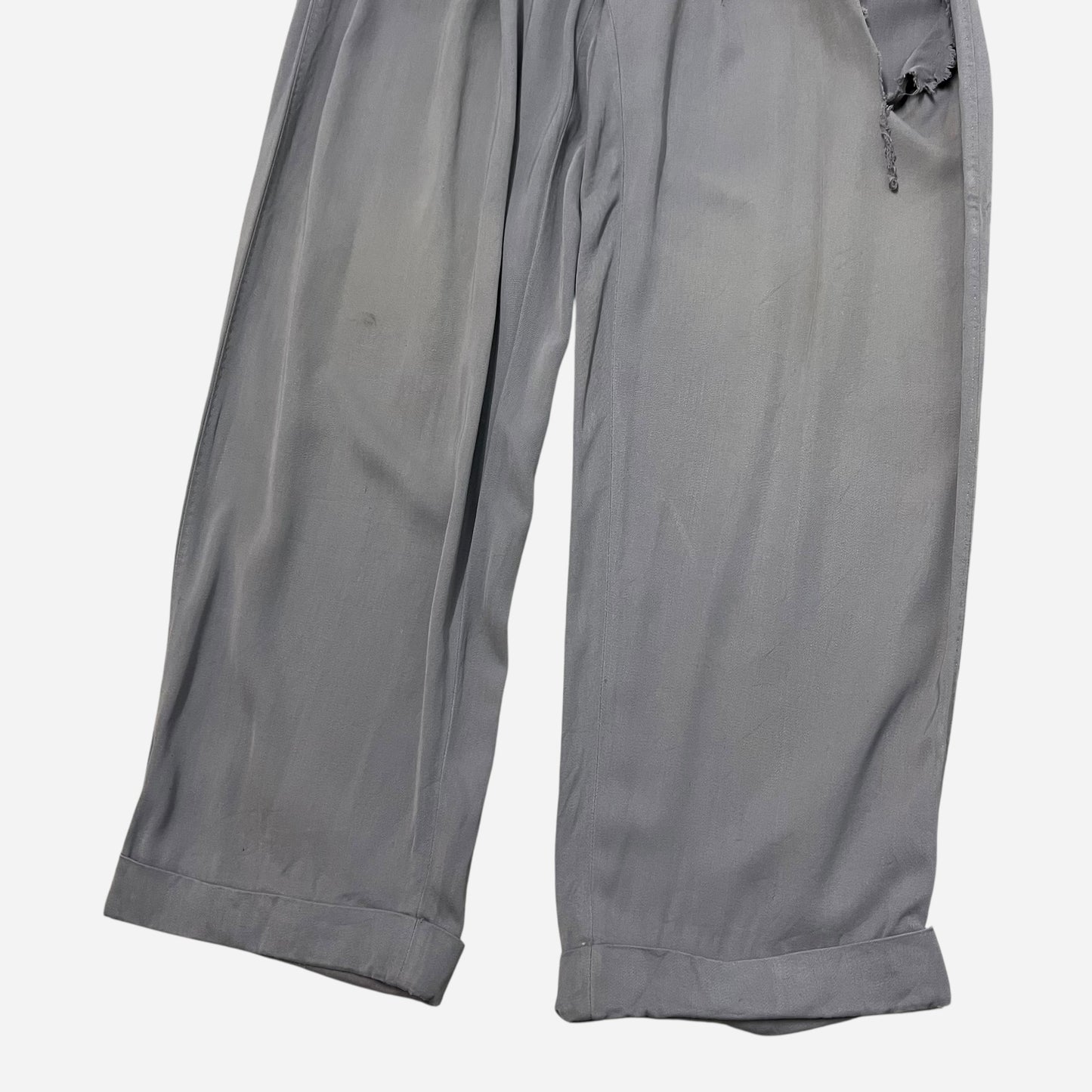 1950s Light purple rayon pleated drop loop pants (31w)