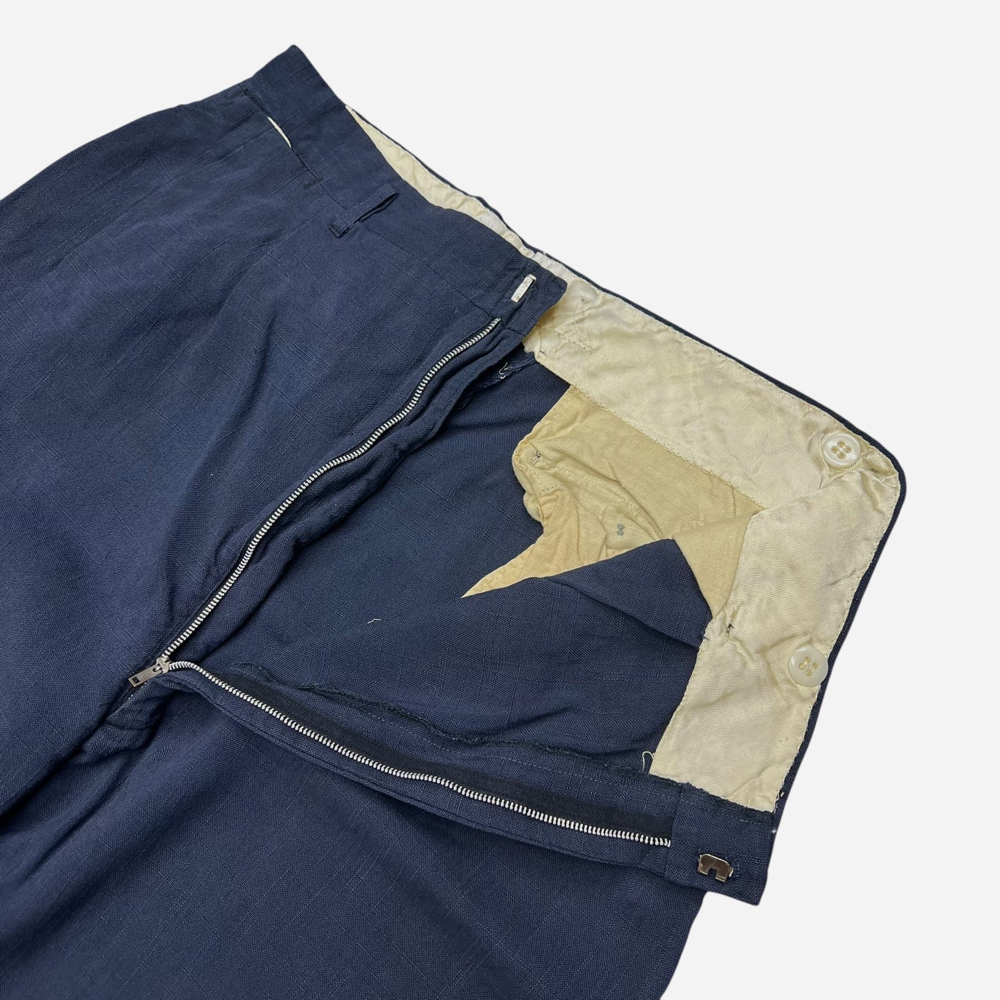 1950s Navy blue linen pleated pants (33w)
