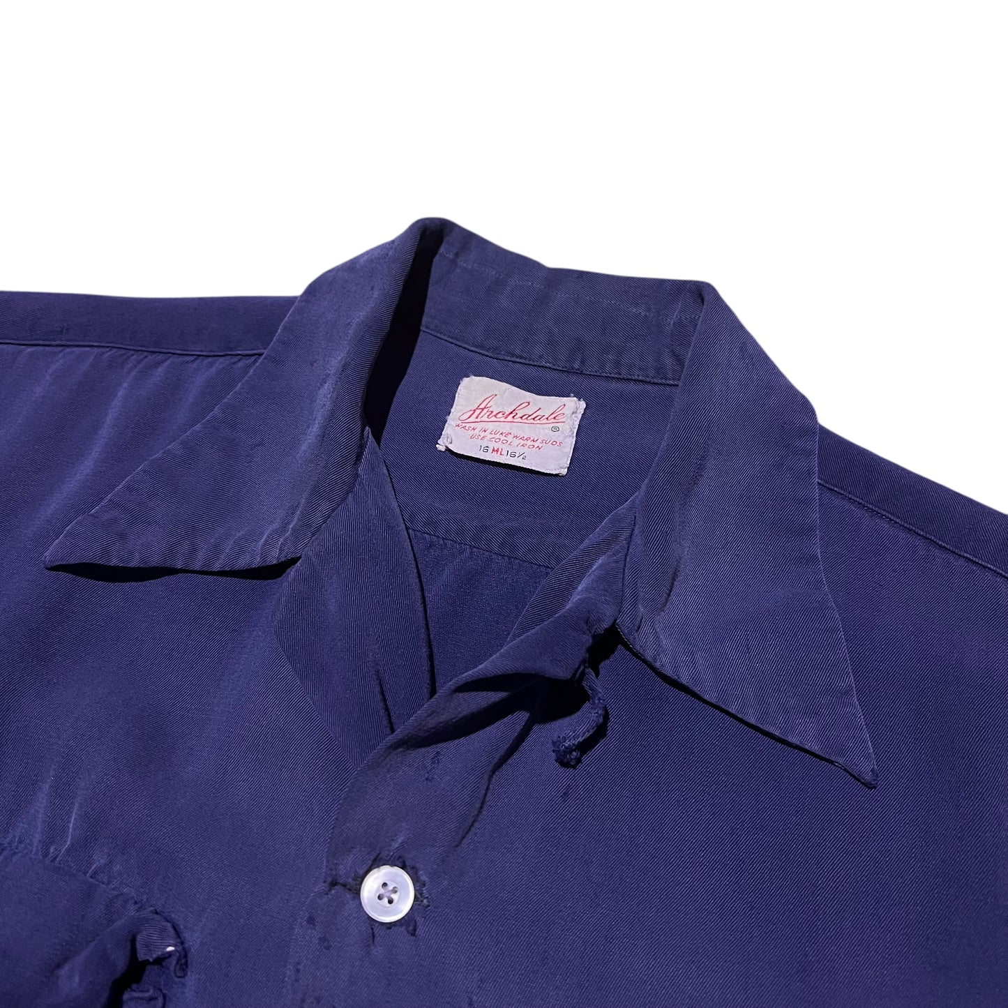1950s Distressed blue rayon loop collar shirt (M)