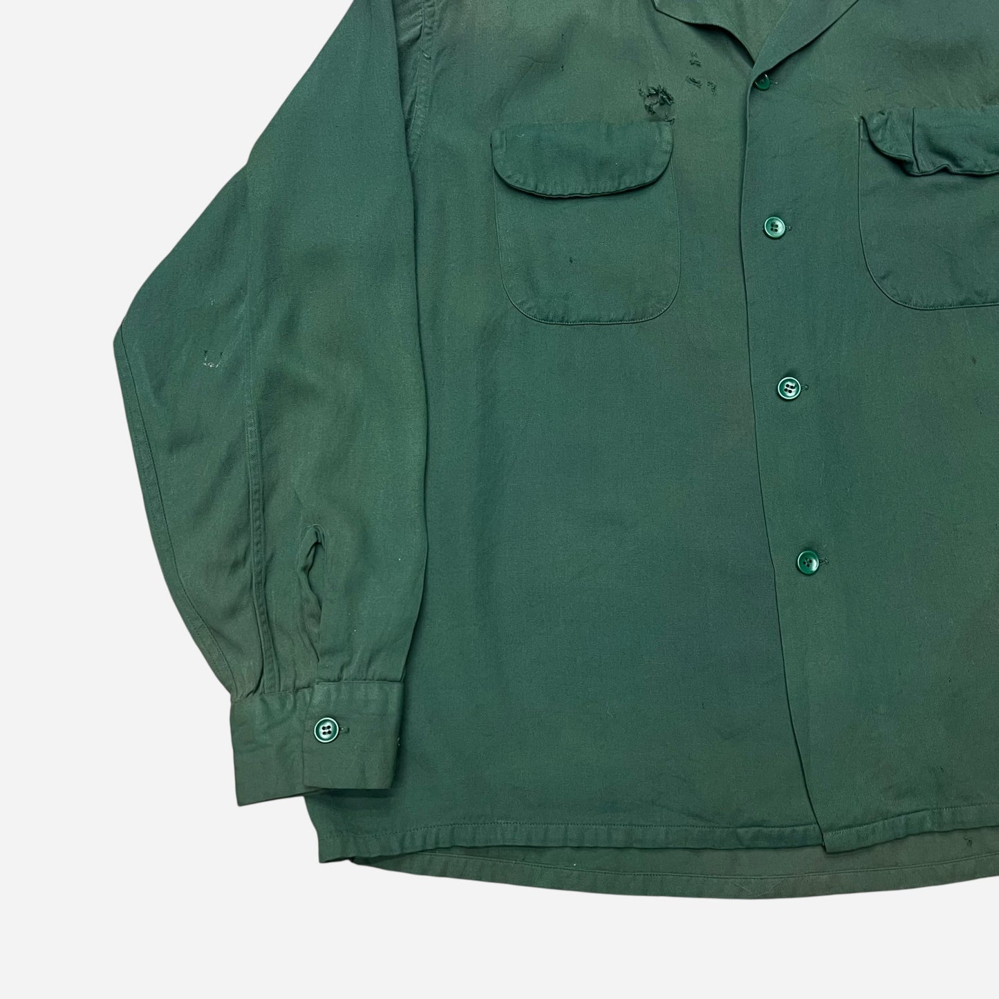 1950s Green fotl rayon loop collar shirt (M/L)