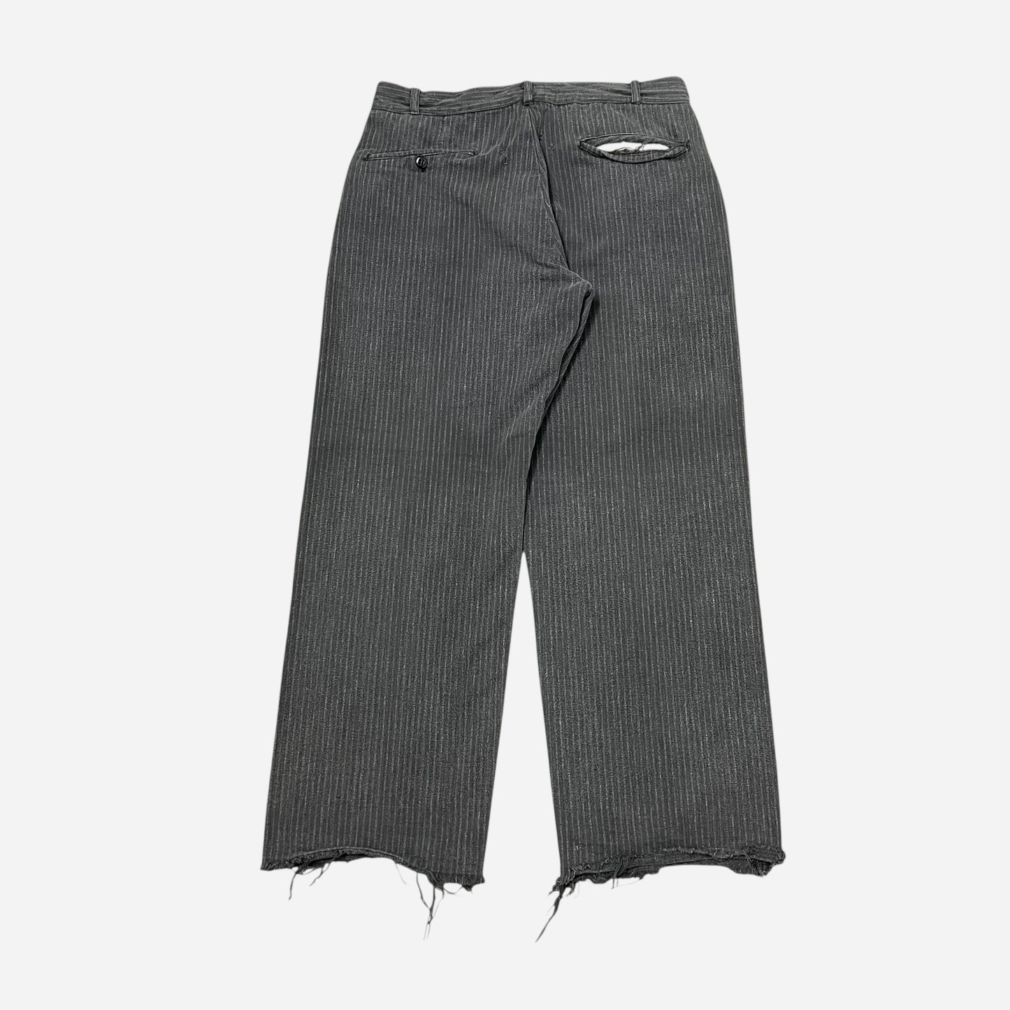 1940s Gray striped heavy cotton button fly work pants (32w)