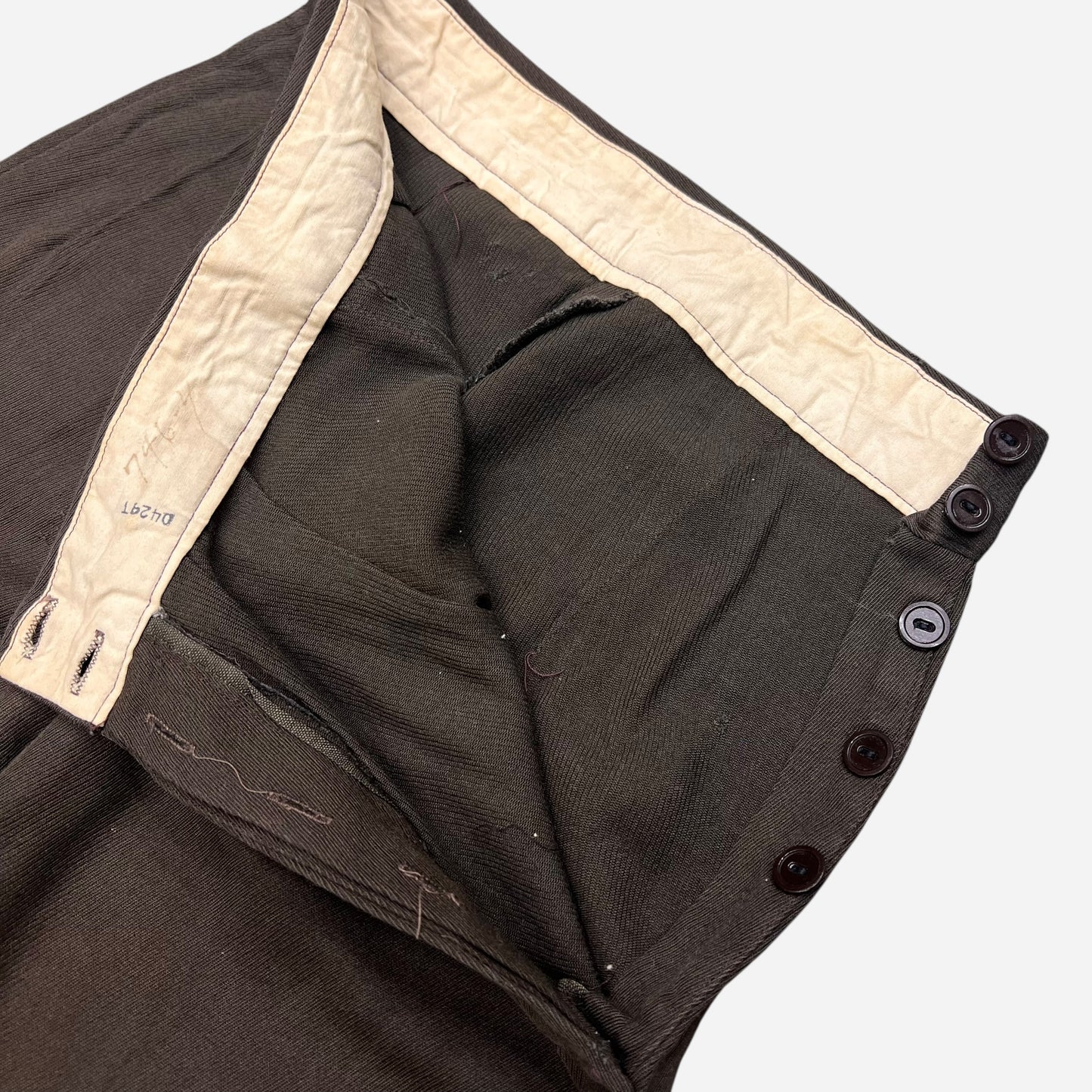 1940s WWII US Army women’s cotton/rayon brown side button uniform pants (25w)