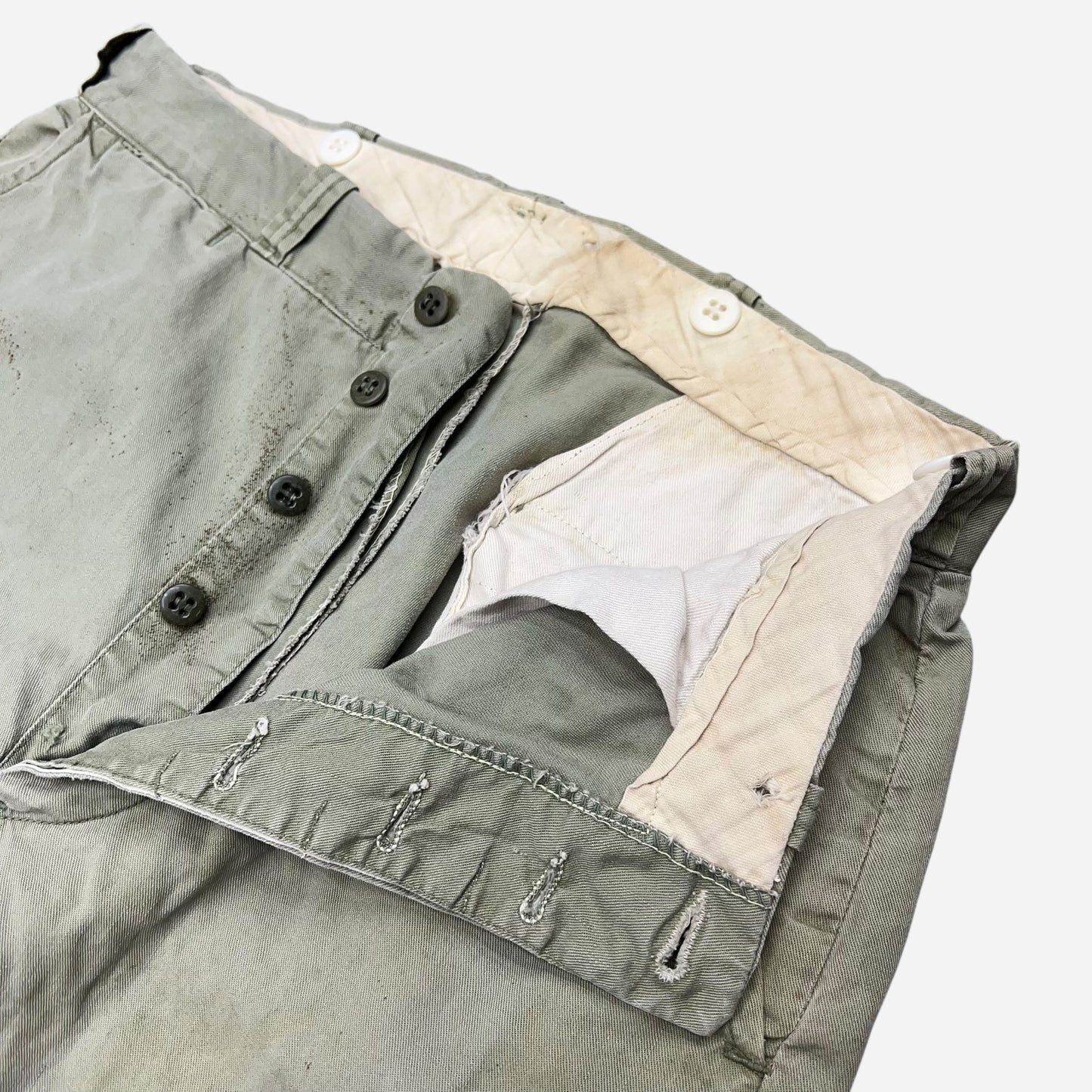 1950s Lee light green cotton button fly work chino pants (31w)