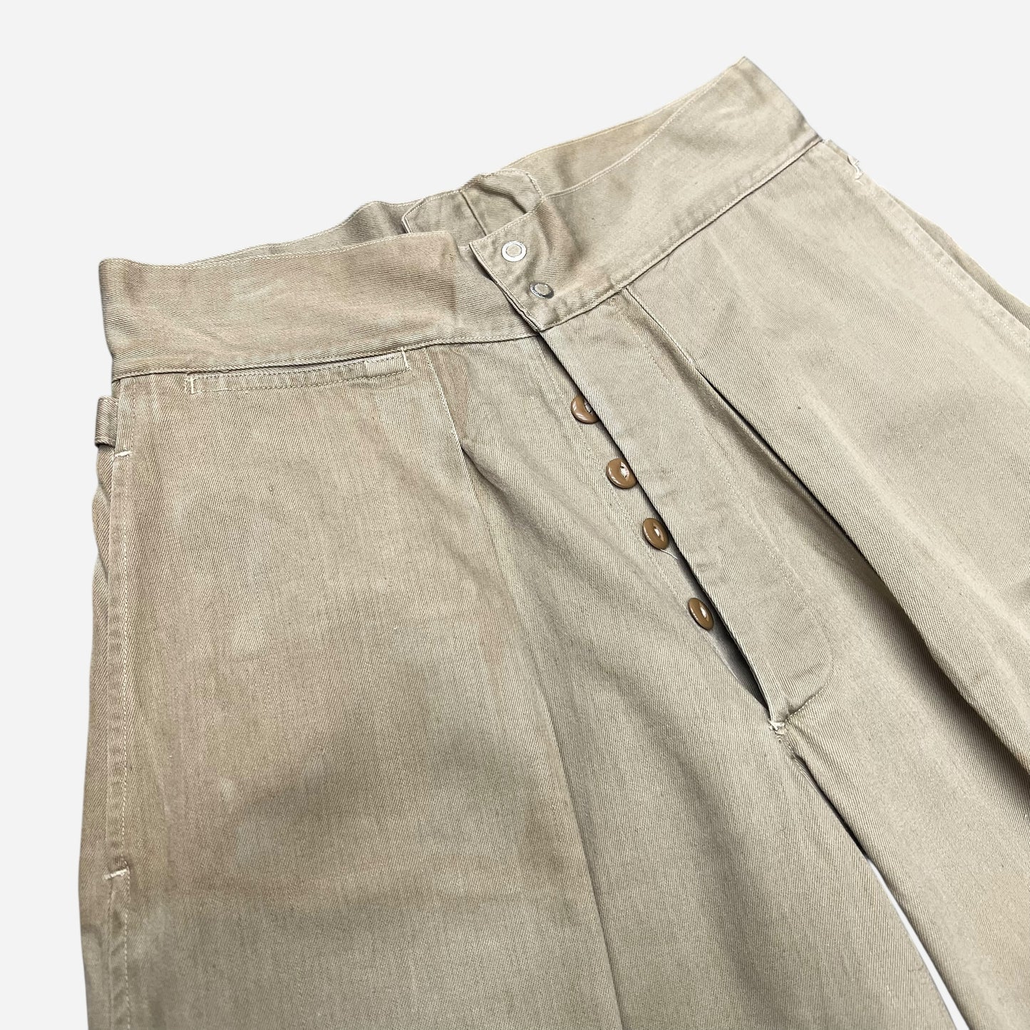1940s WWII USN side clasp pleated khaki chino shorts (27w)