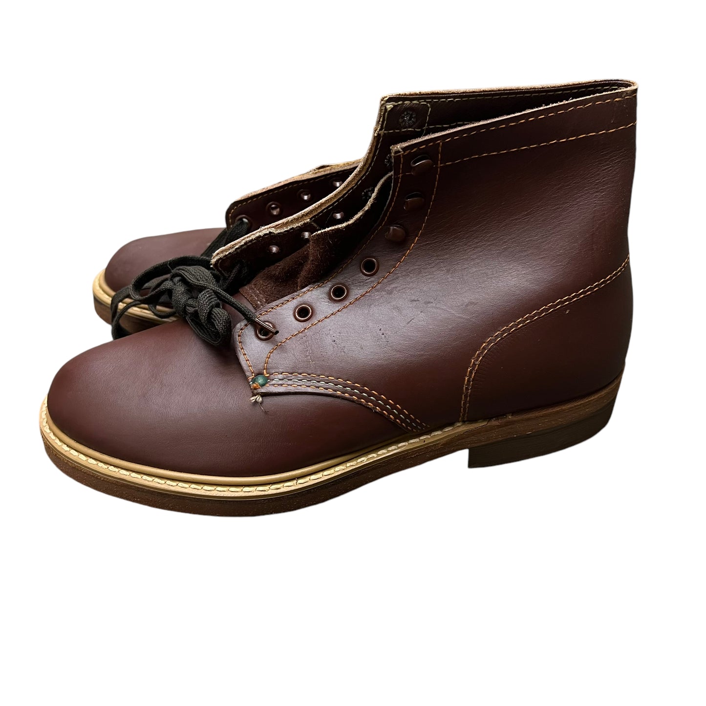 1950s NOS Lion Brand brown leather work boots (Men’s 6.5 Women’s 8)
