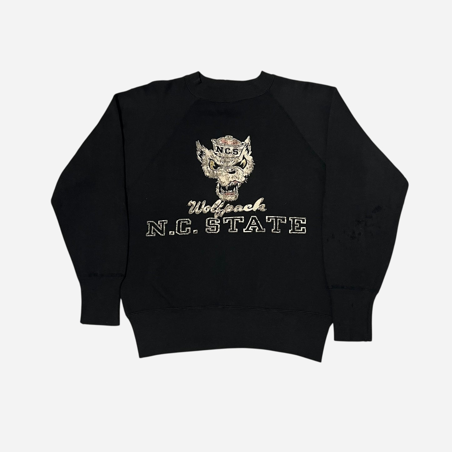 1950s Champion running man NCSU wolf flock print black sweat (M)