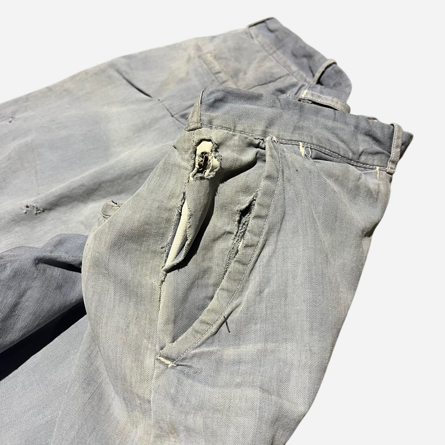 1940s Light blue hbt button fly work pants (34w)