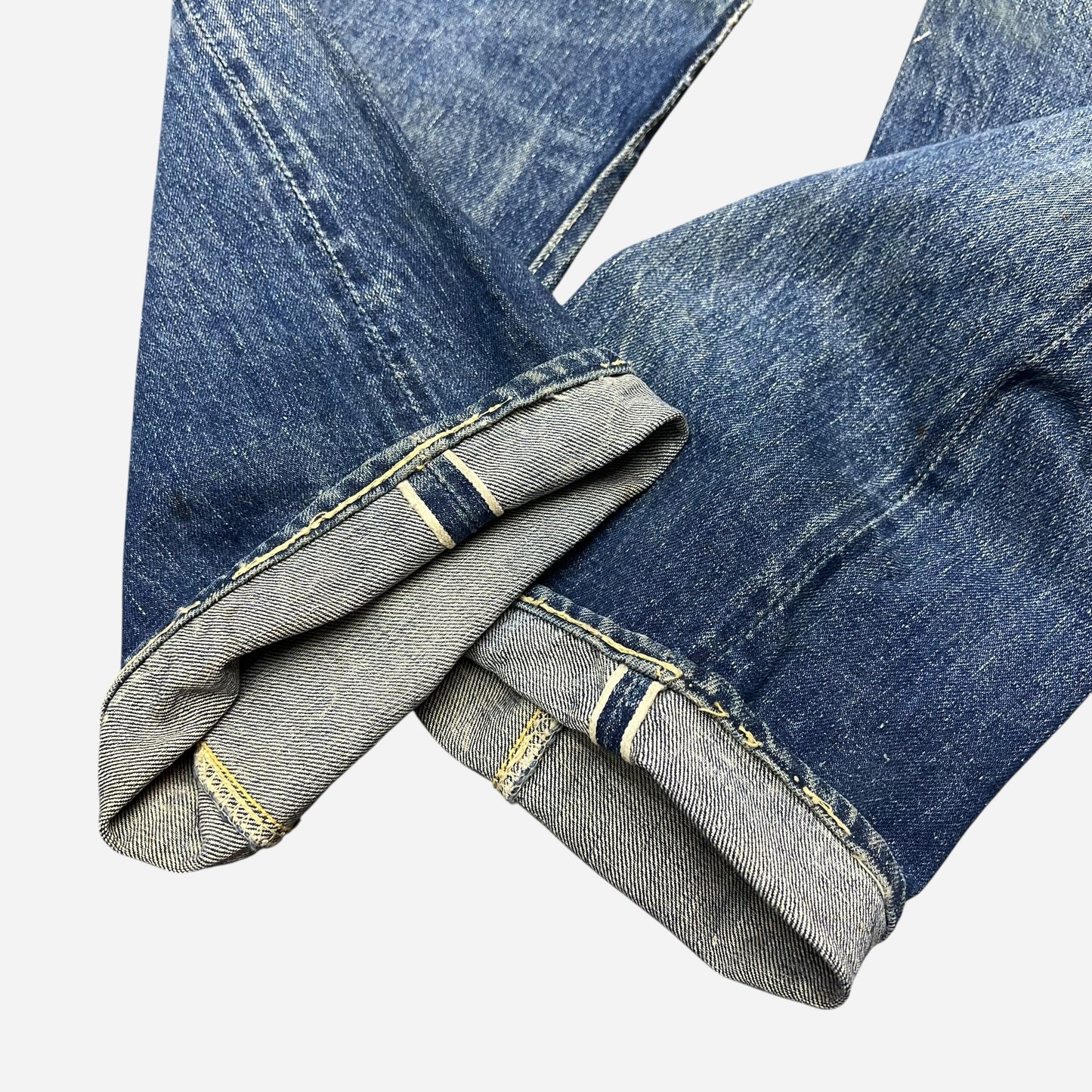 1950s Levi’s 501zxx jerky tab hidden rivet (32w)