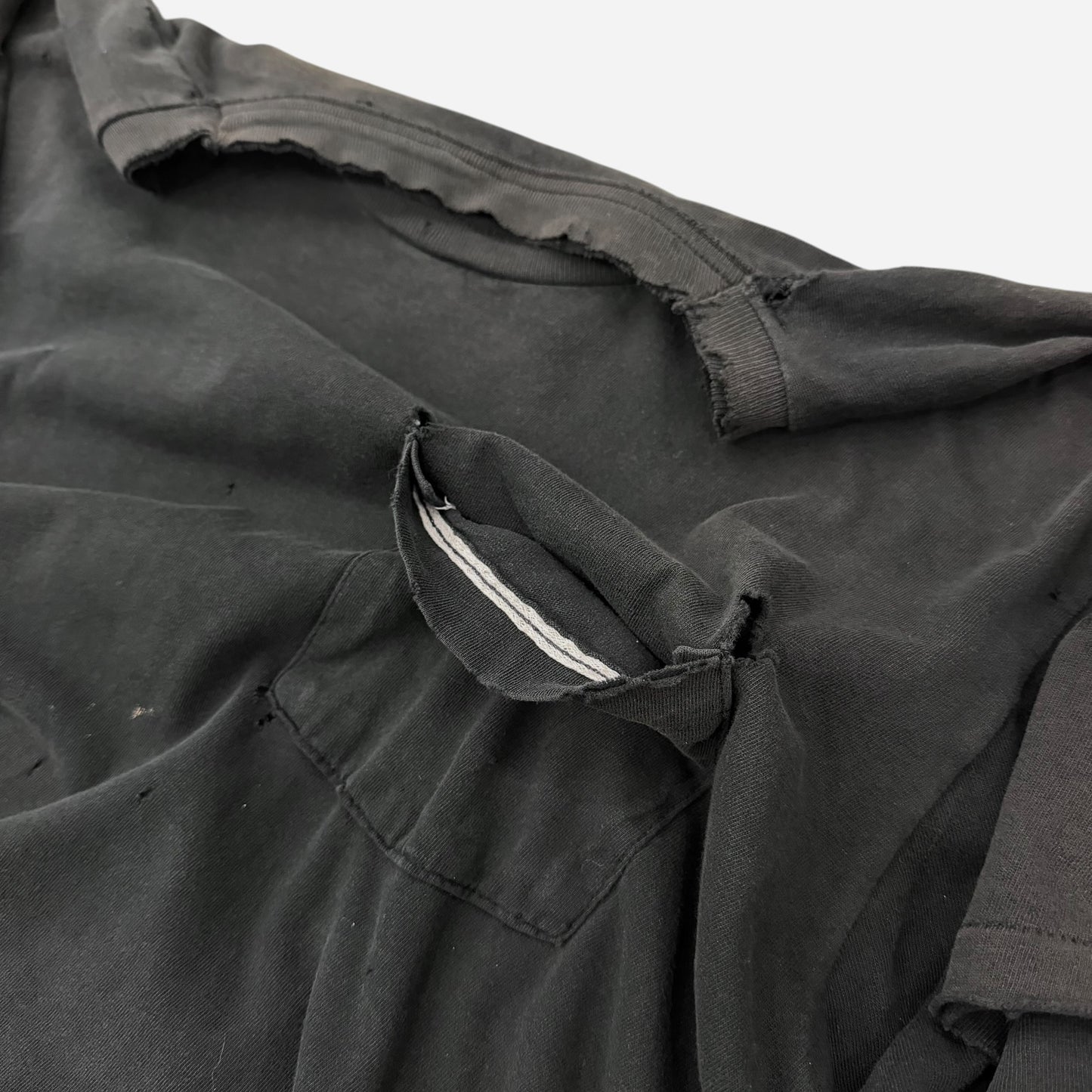 1970s Black sun faded pocket t shirt (XL)