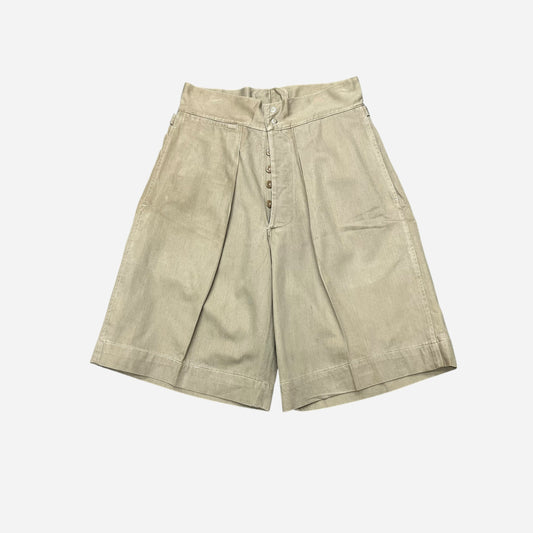 1940s WWII USN side clasp pleated khaki chino shorts (27w)