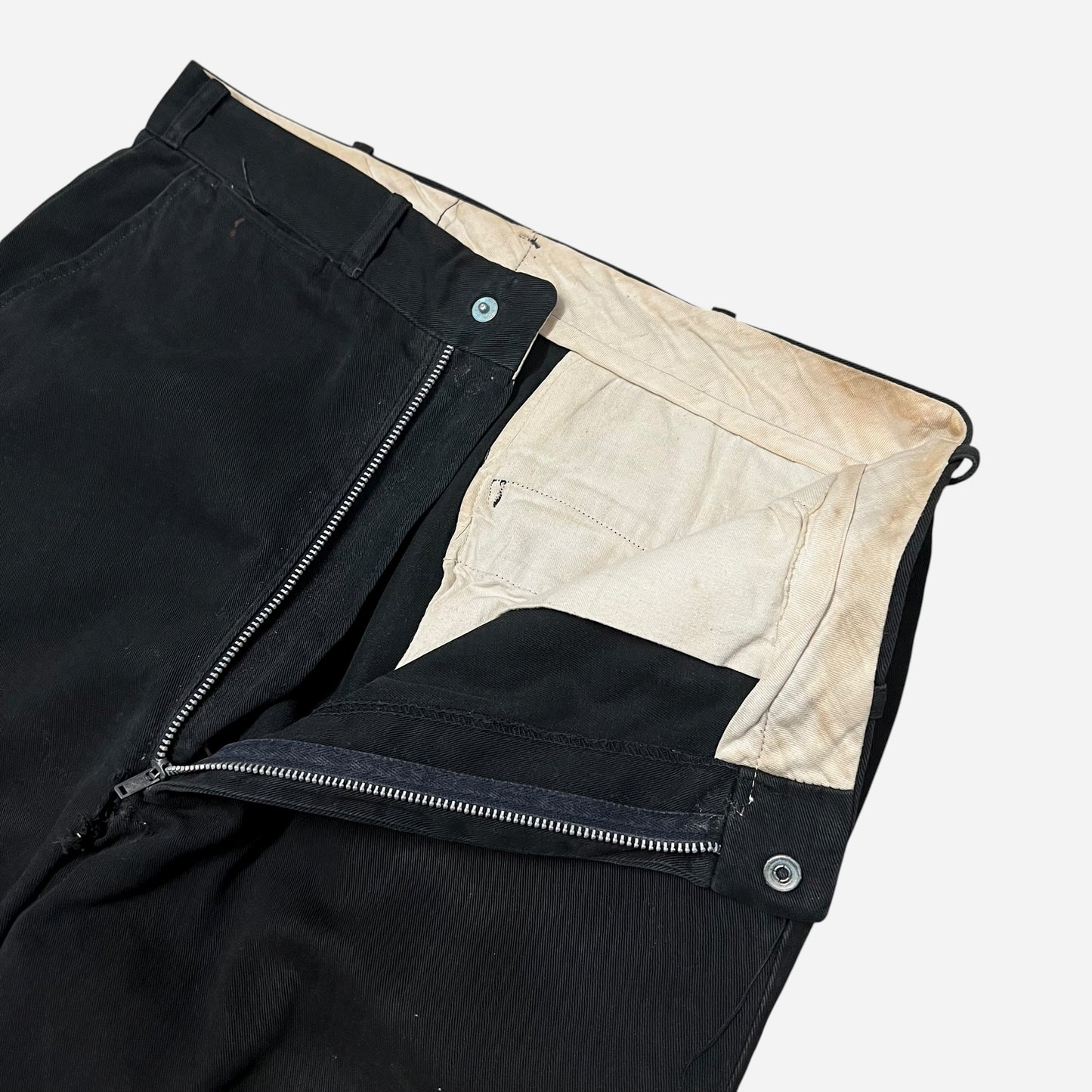 1950s Black cotton buckle back pants (30w)