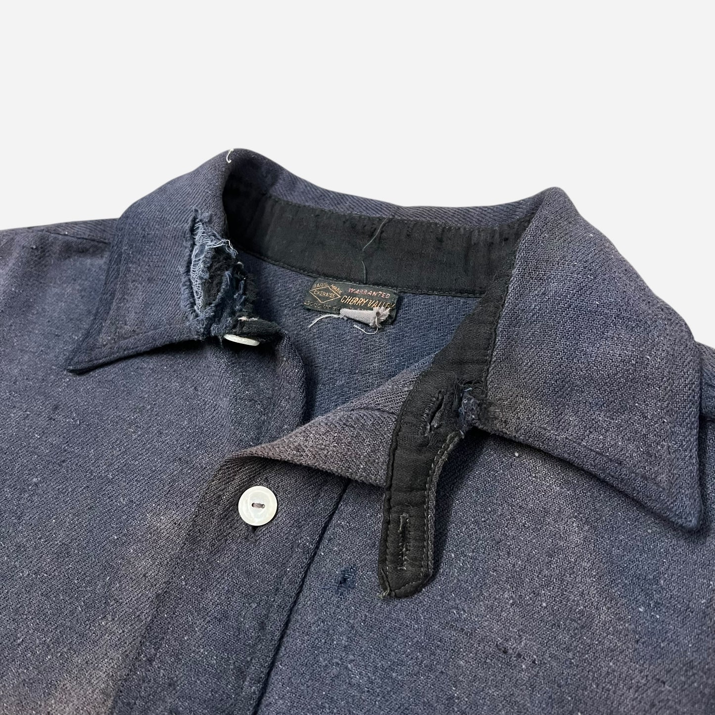 1930s Cherry Valley purple/navy cotton chinstrap pullover work shirt (M/L)