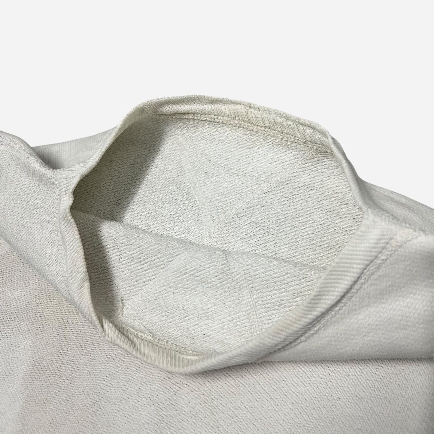1950s White double V sweatshirt (M/L)
