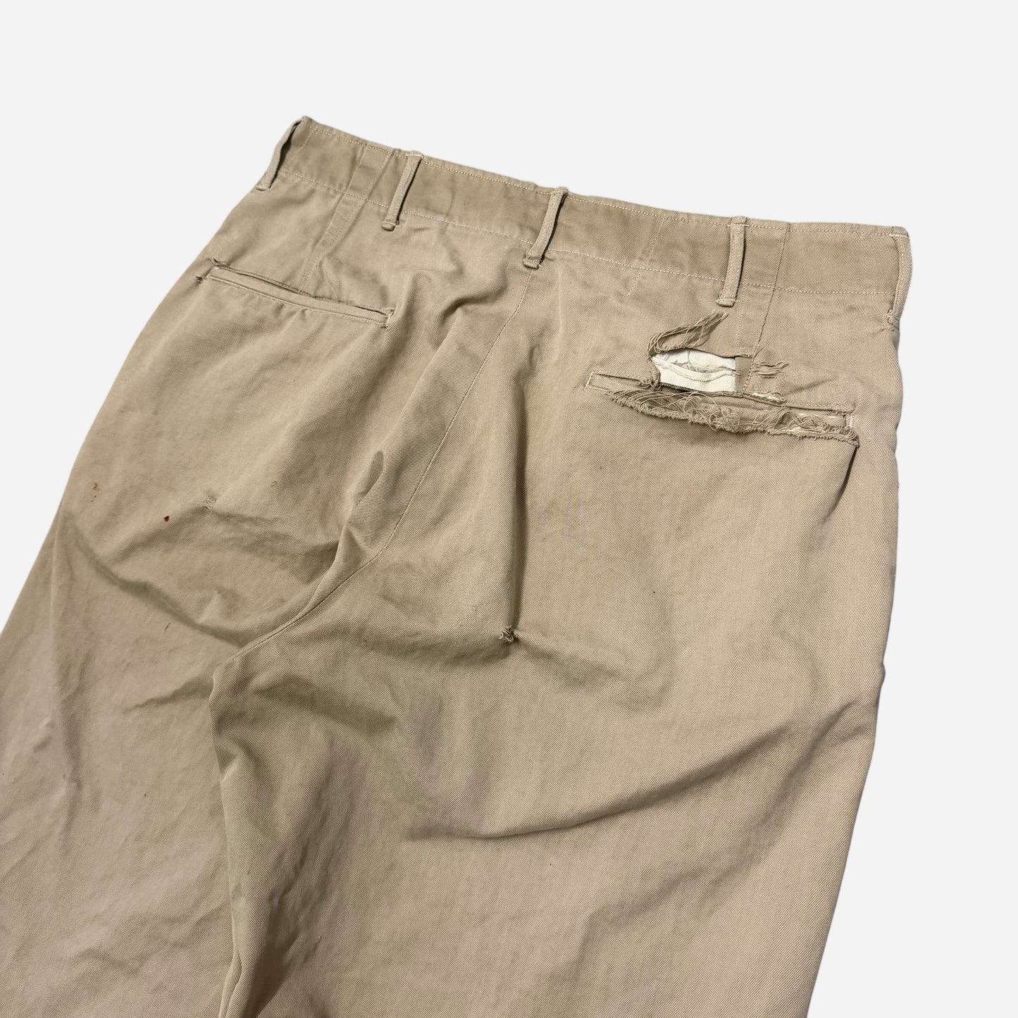 1940s WWII US Army button fly khaki chino pants (32w)