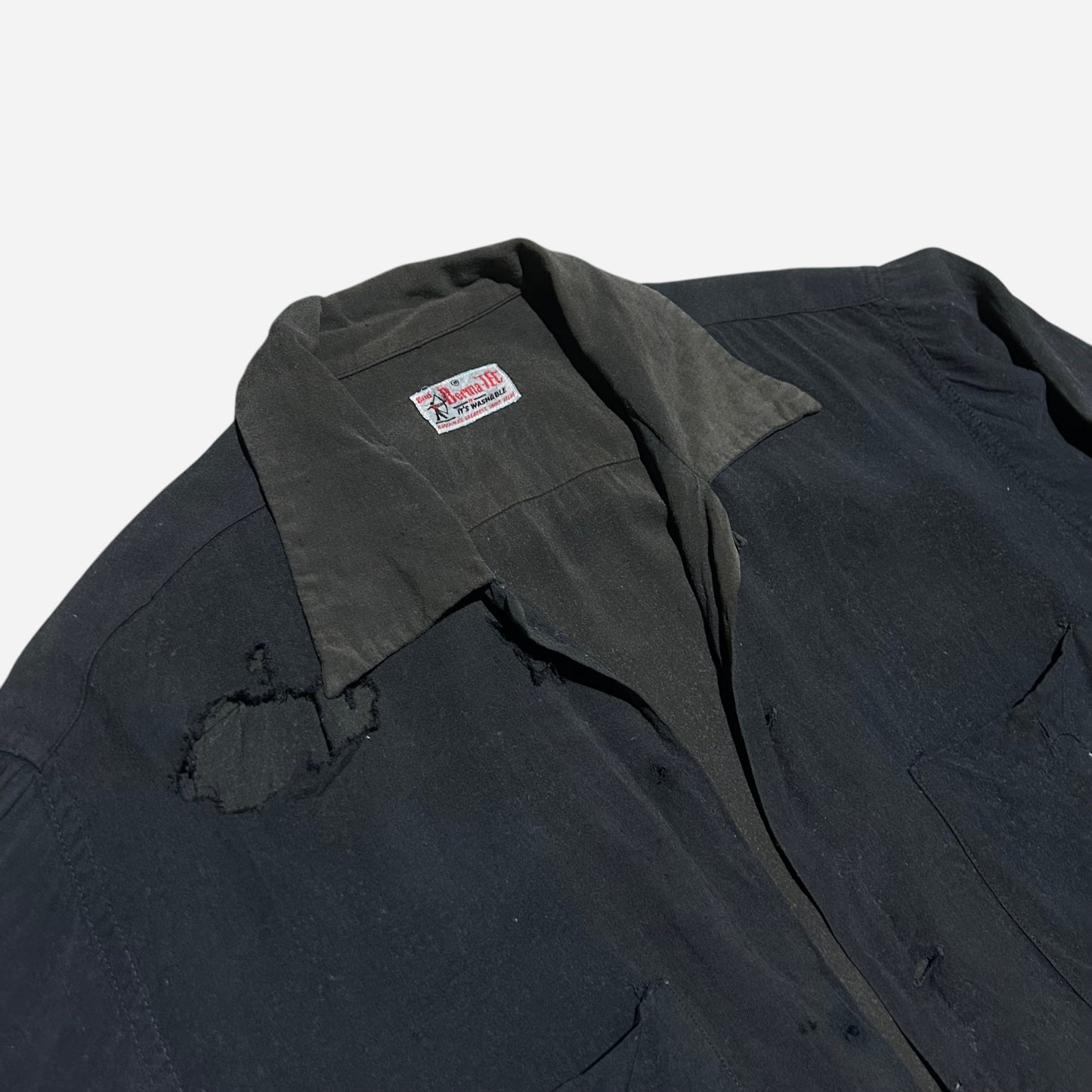 1950s Black rayon loop collar shirt (M)