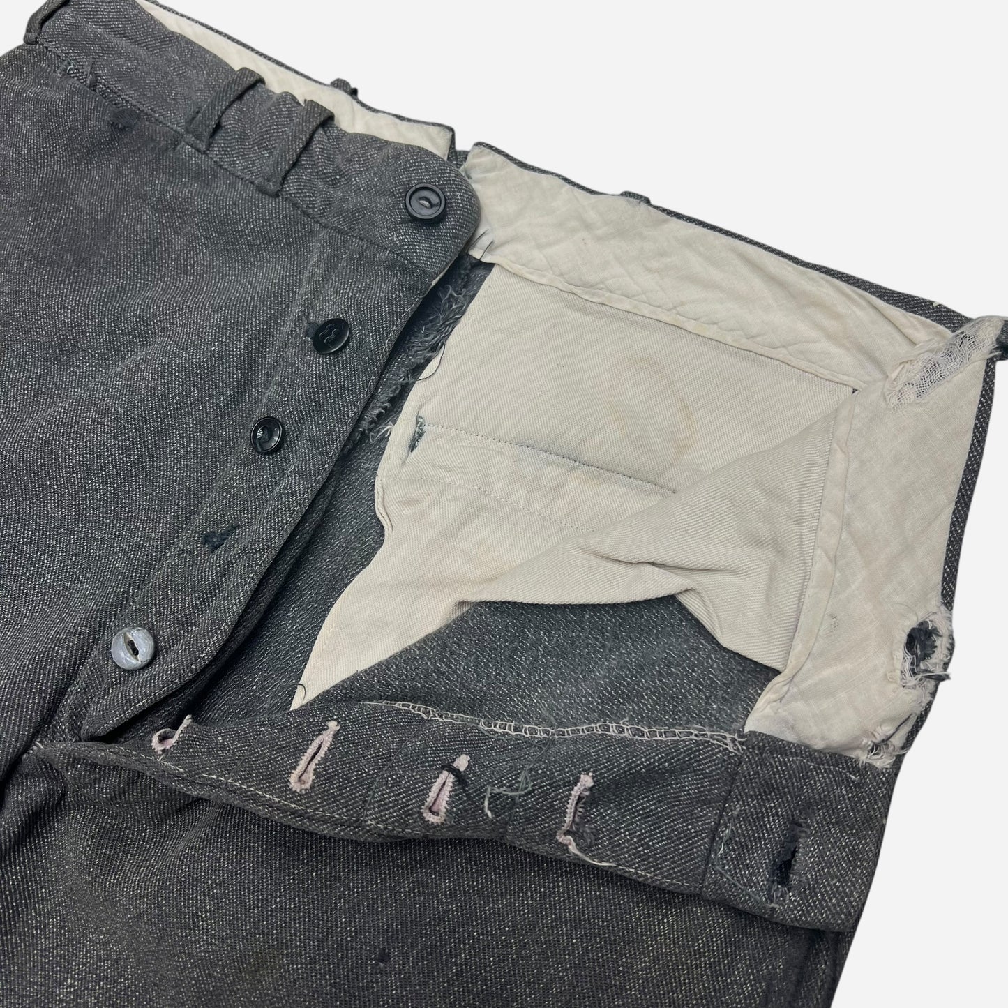 1940s Salt and pepper cotton repaired button fly work pants (31w)