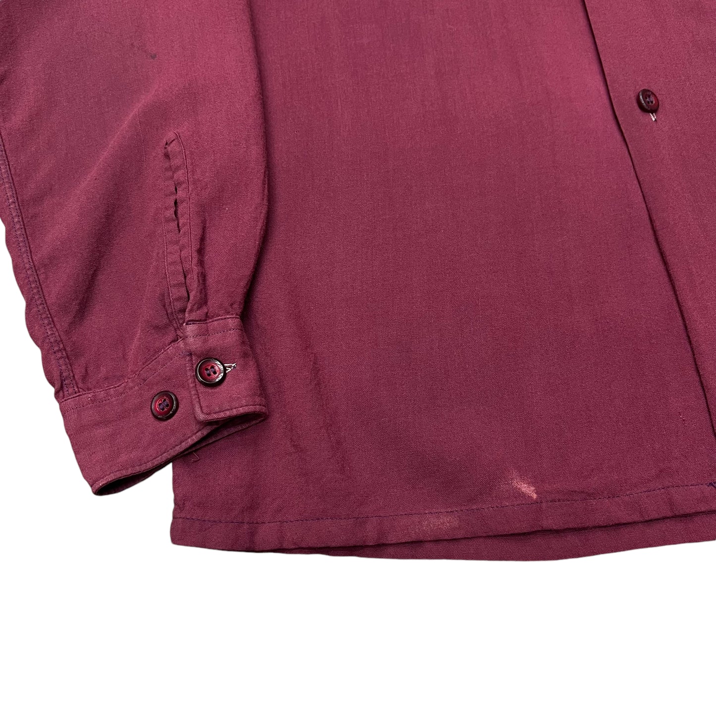 1940s Pilgrim burgundy rayon gabardine loop collar button up shirt (M)