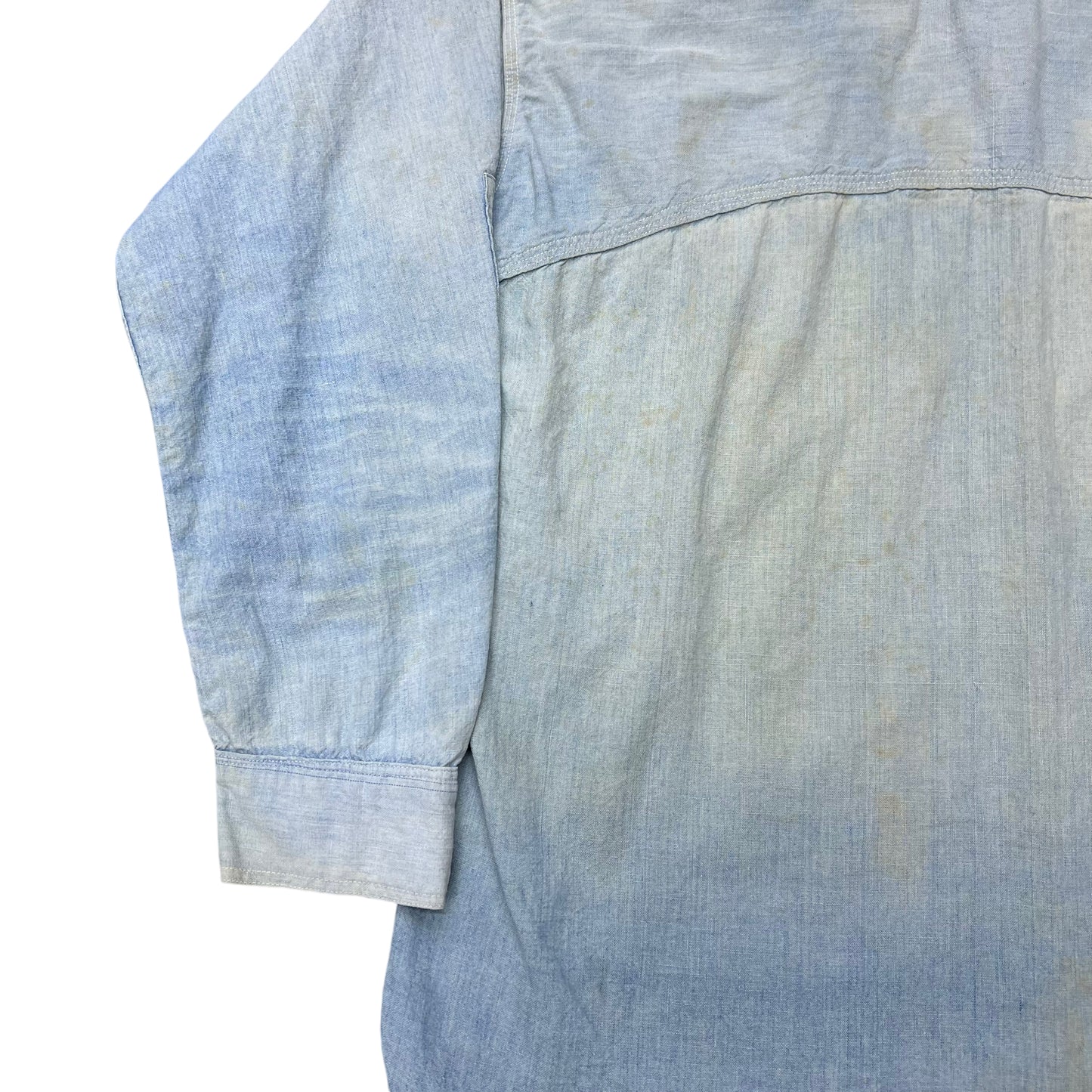 1920s Unknown brand sun faded chinstrap chambray work shirt (L)