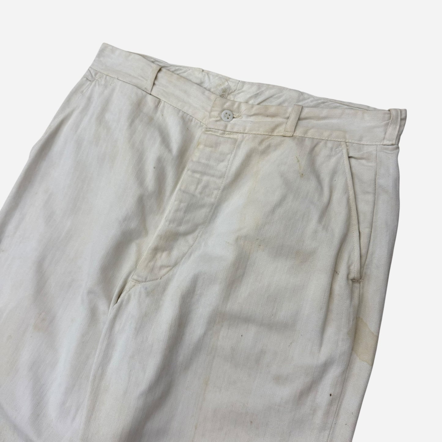 1940s White cotton HBT button fly work pants (32w)