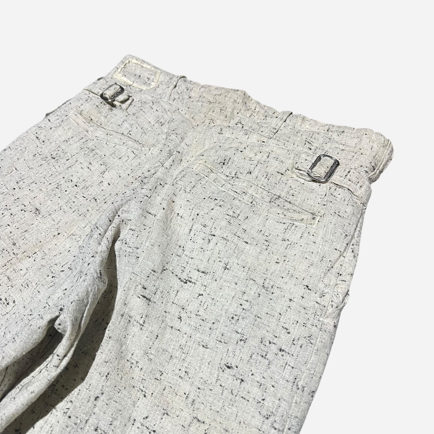 1930s NOS White cotton fleck pattern side clasp pants (26w)