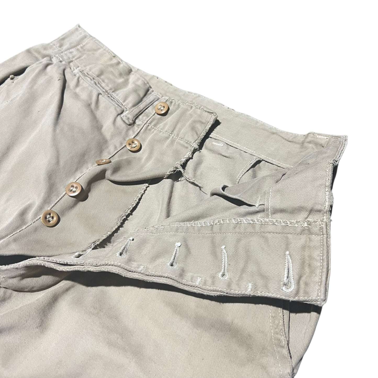 1940s WWII US Army khaki chino pants (28w)