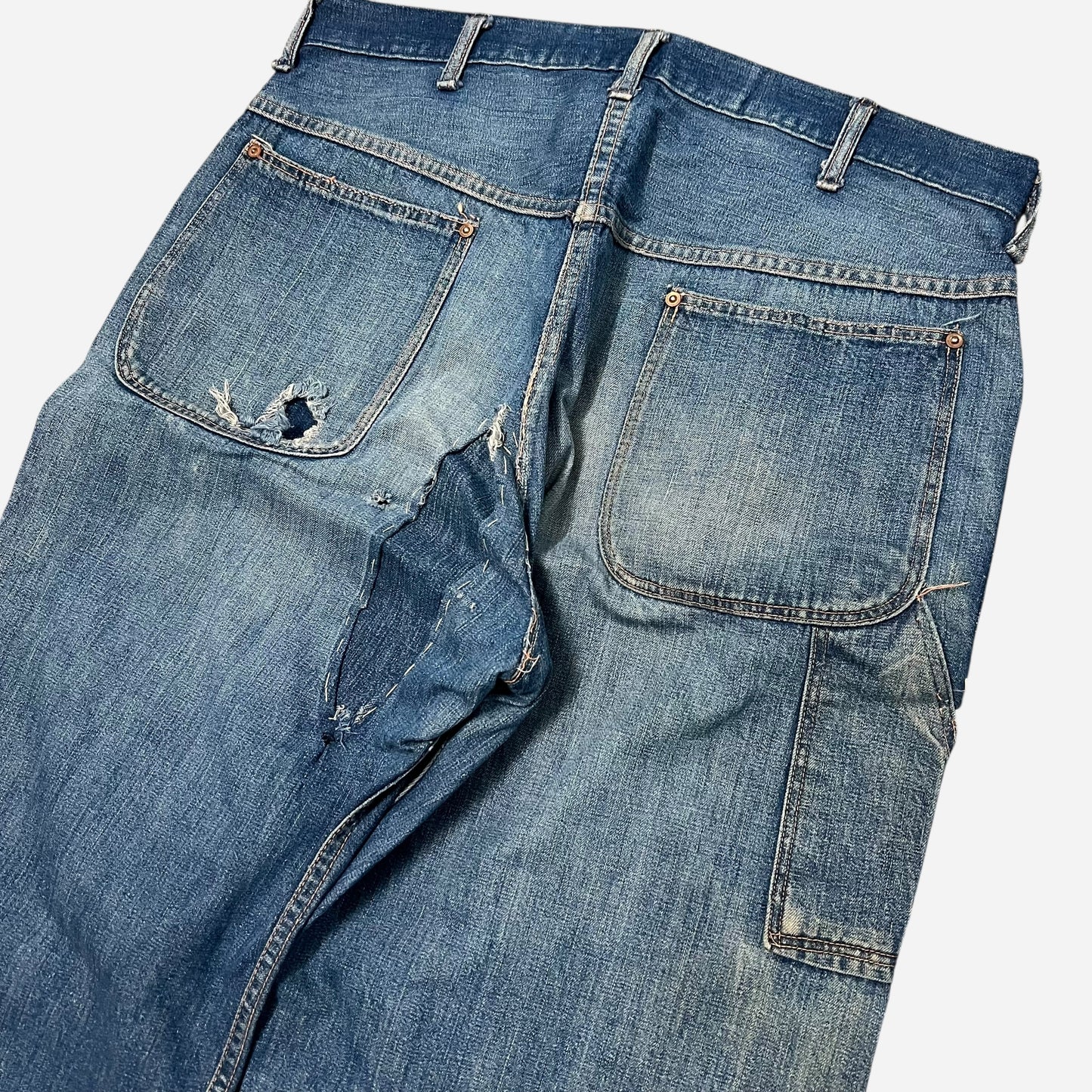 1940s Fatigue pocket donut button fly jeans (33w)