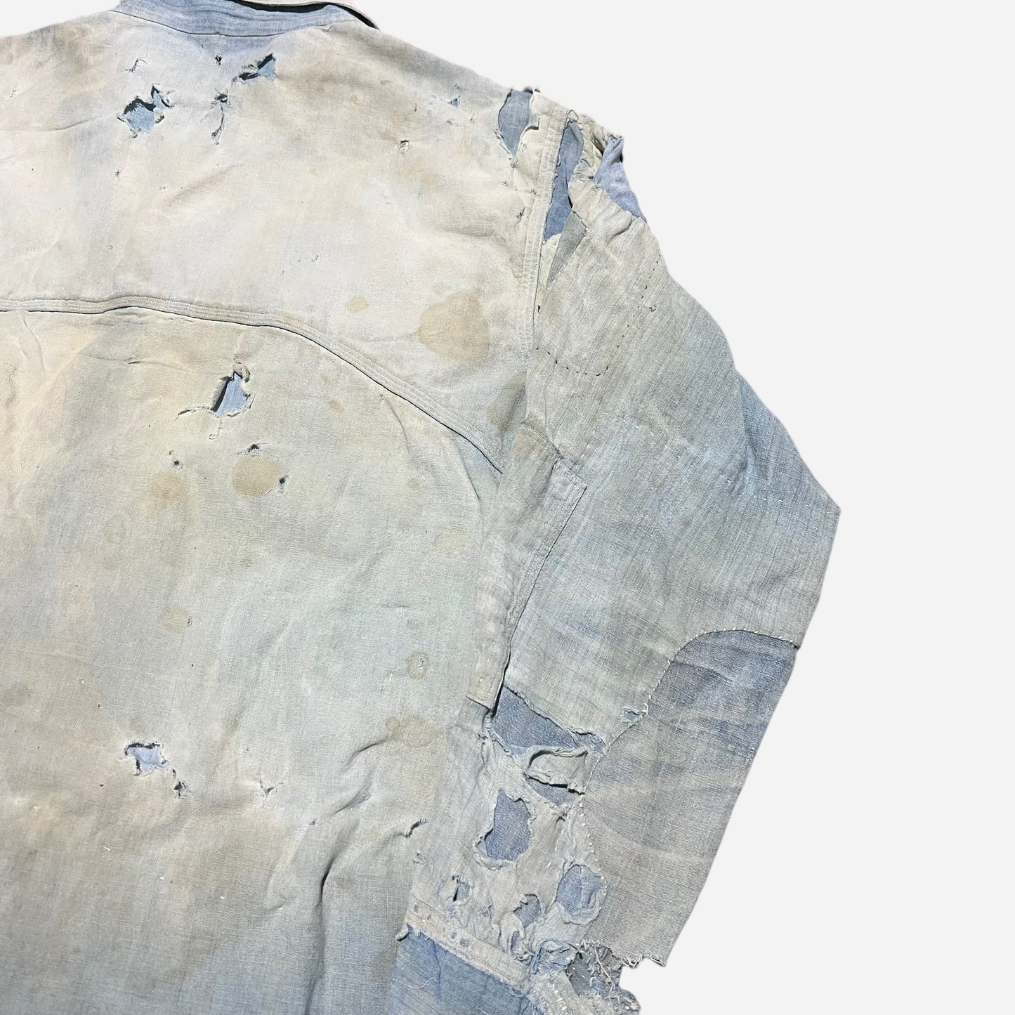 1920s Heavily repaired chinstrap chambray shirt (M/L)