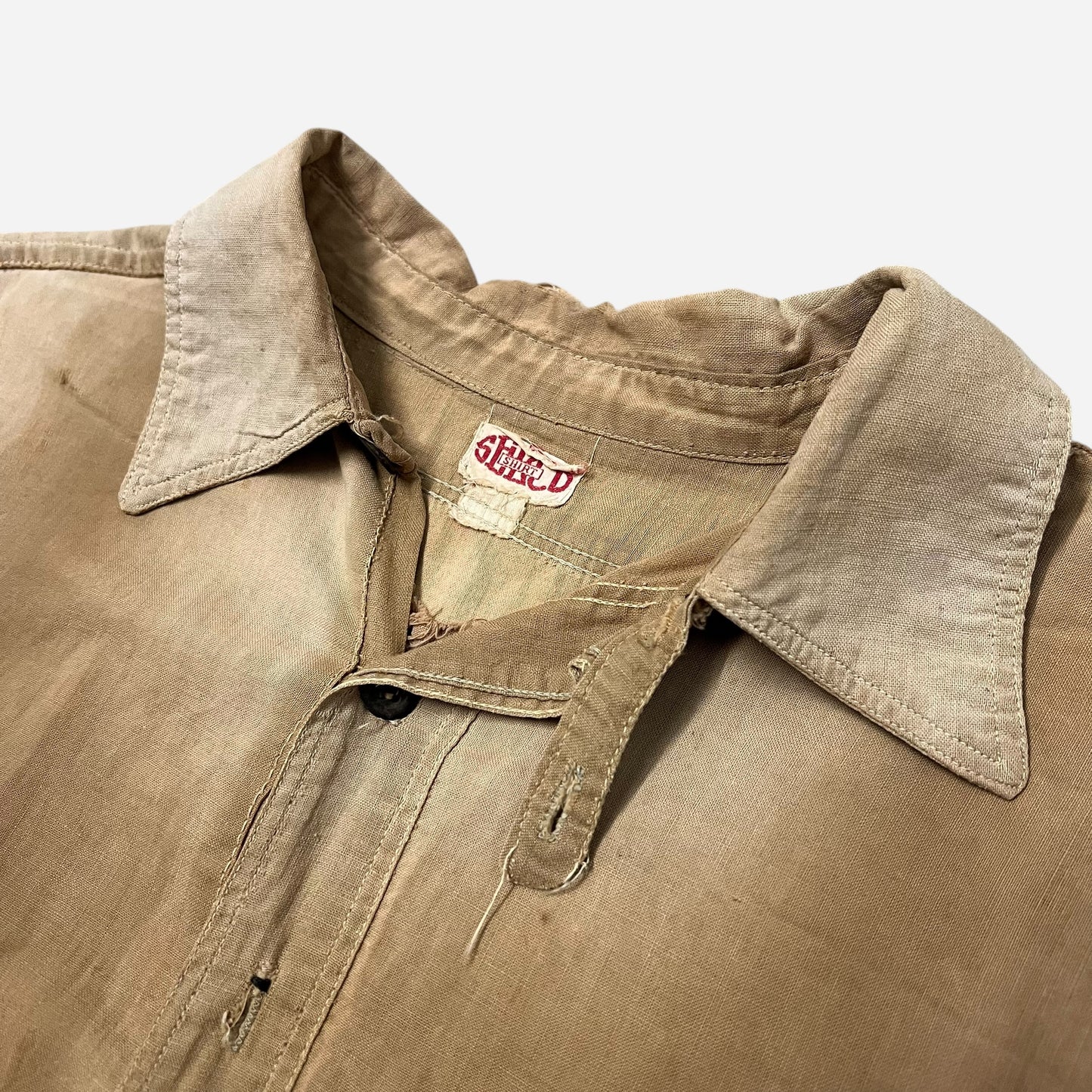 1920s “Shield” cotton sun faded chinstrap work shirt (L)
