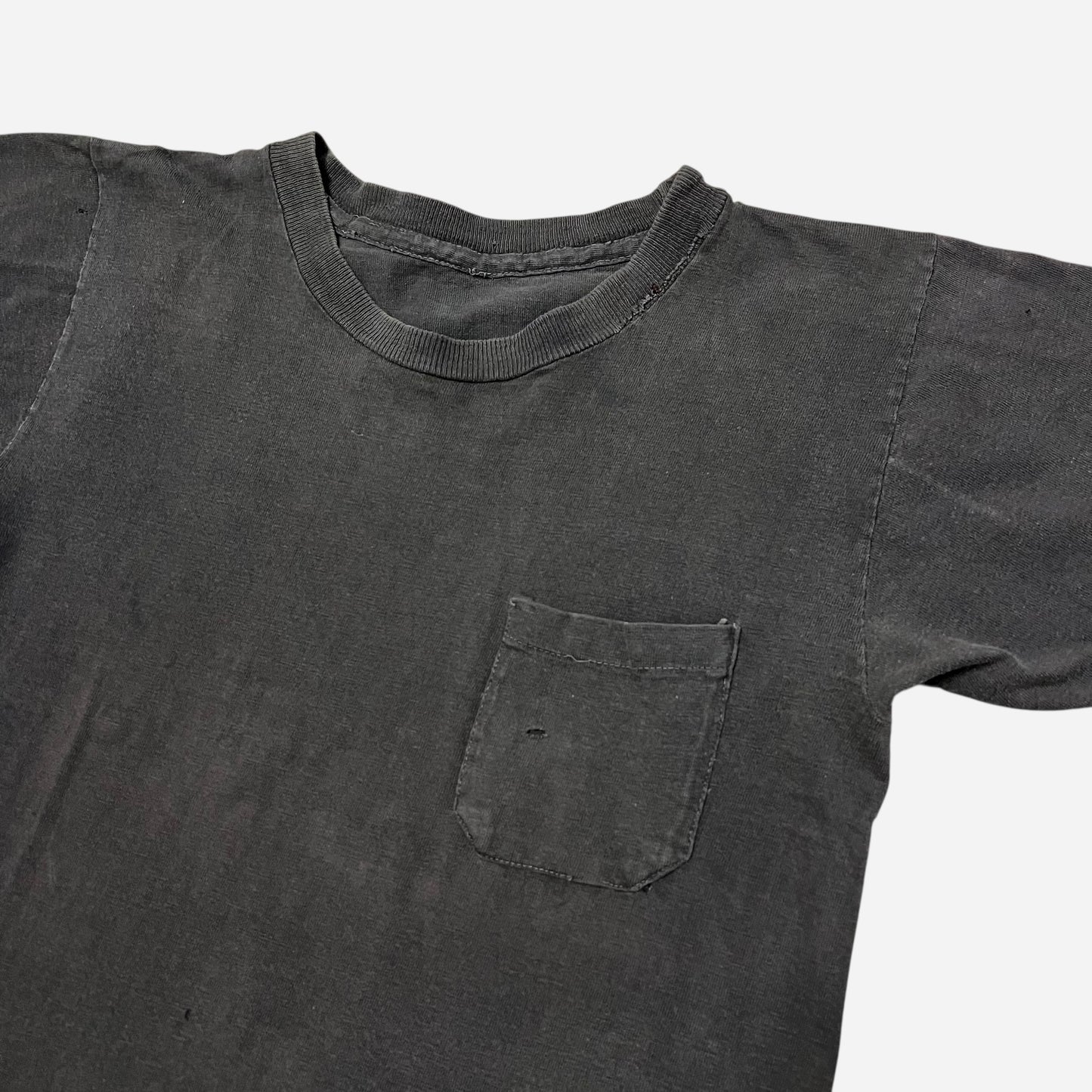1970s Black pocket t shirt (M)