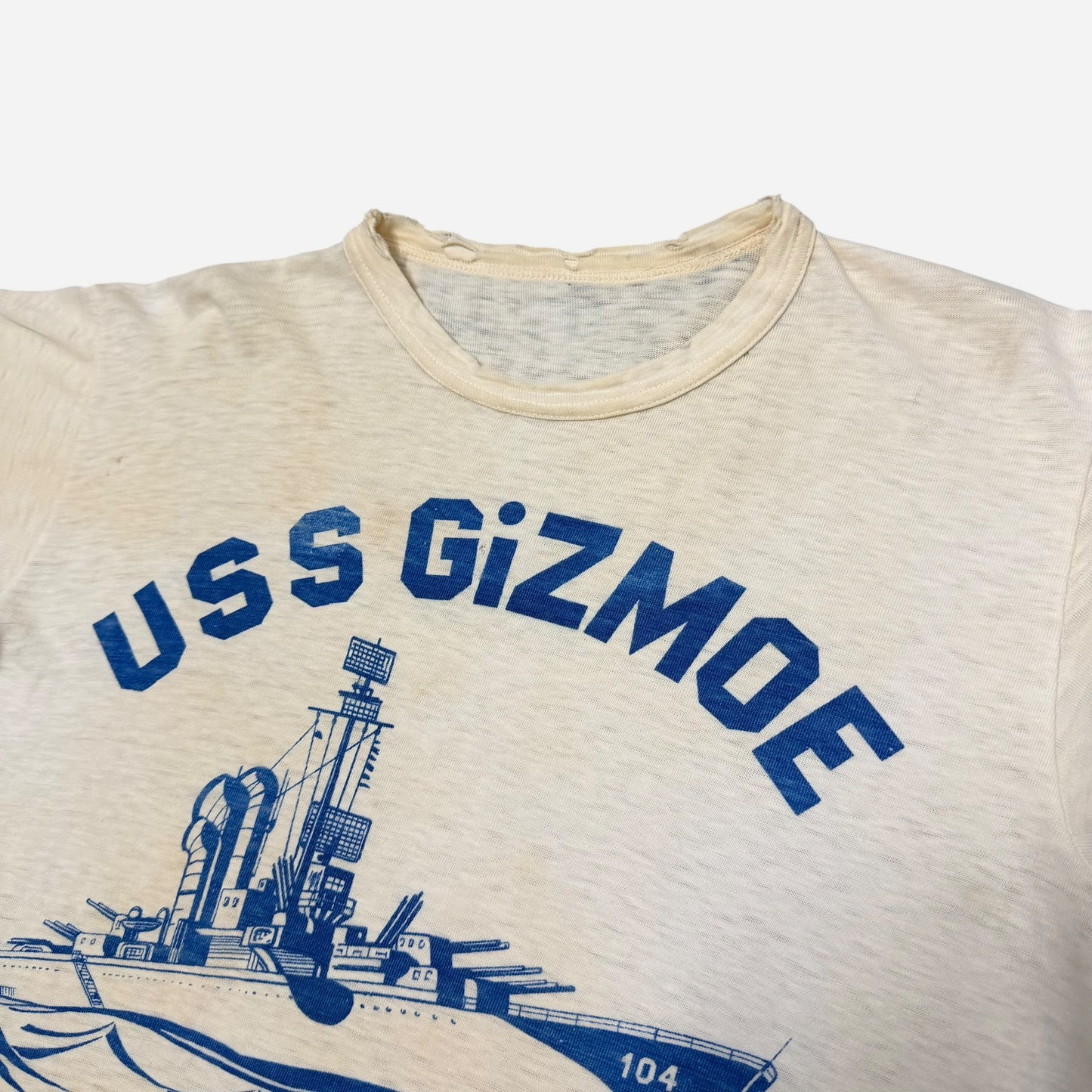 1940s USN ship graphic t shirt (M)