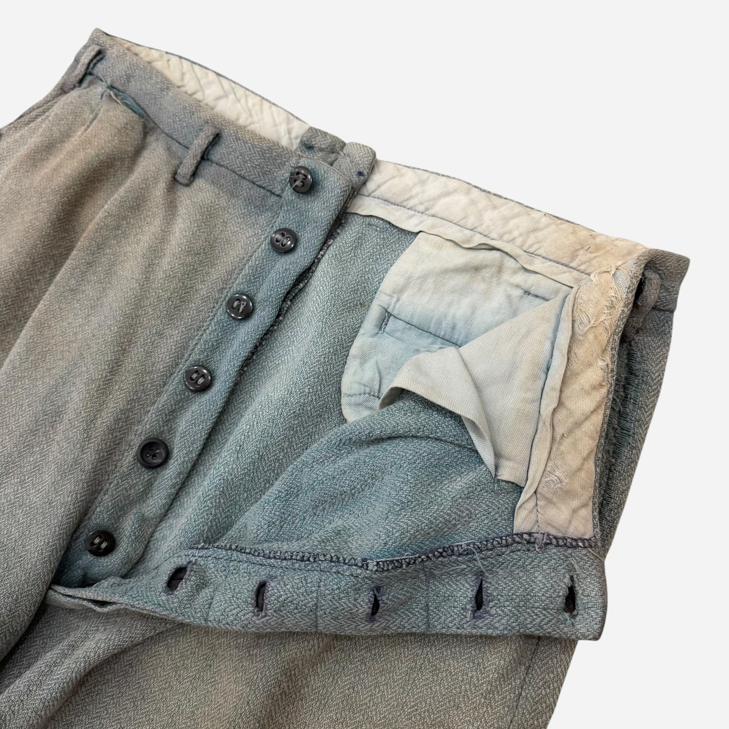 1930s Blue sun faded cotton pleated repaired work pants (31w)