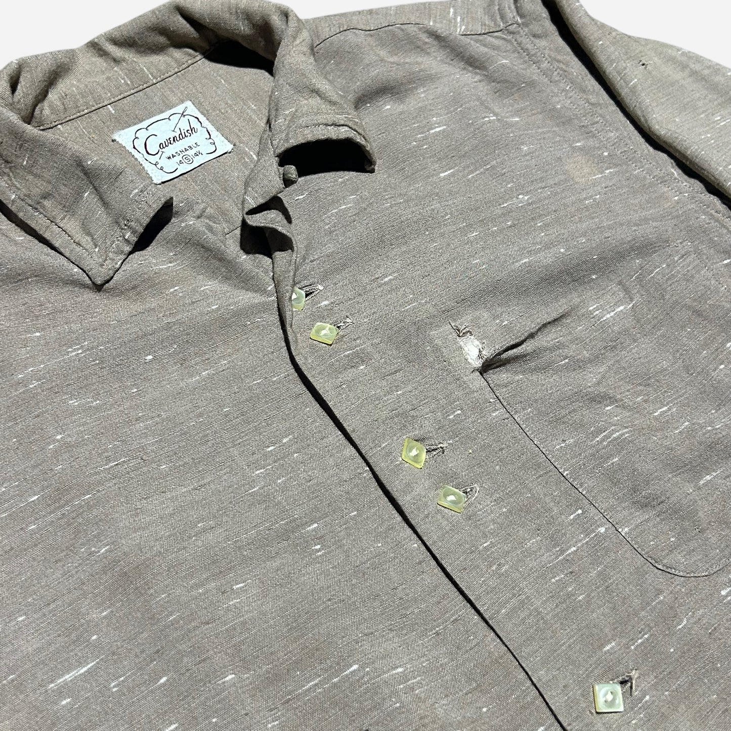 1950s Light brown rayon fleck pattern loop collar shirt