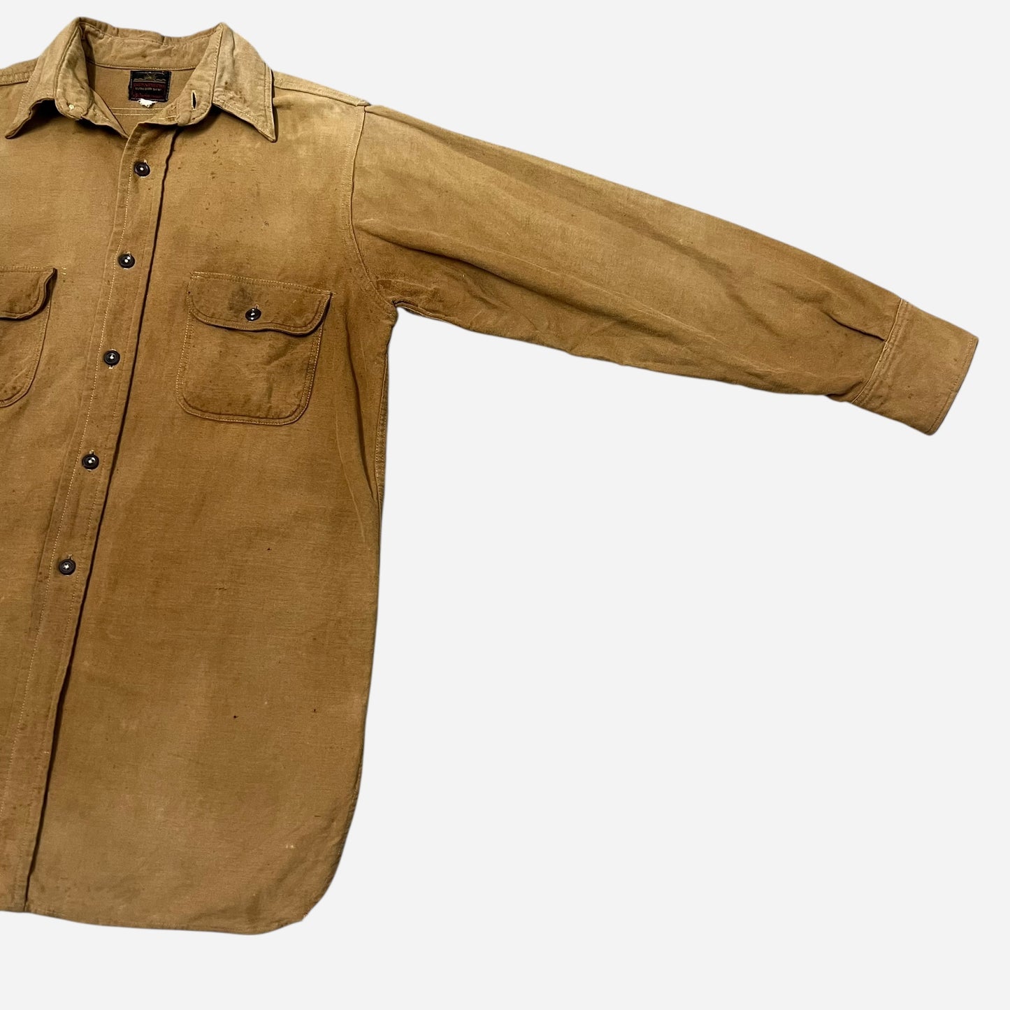 1940s Indestructo tan heavy cotton “suede cloth” work shirt (M/L)