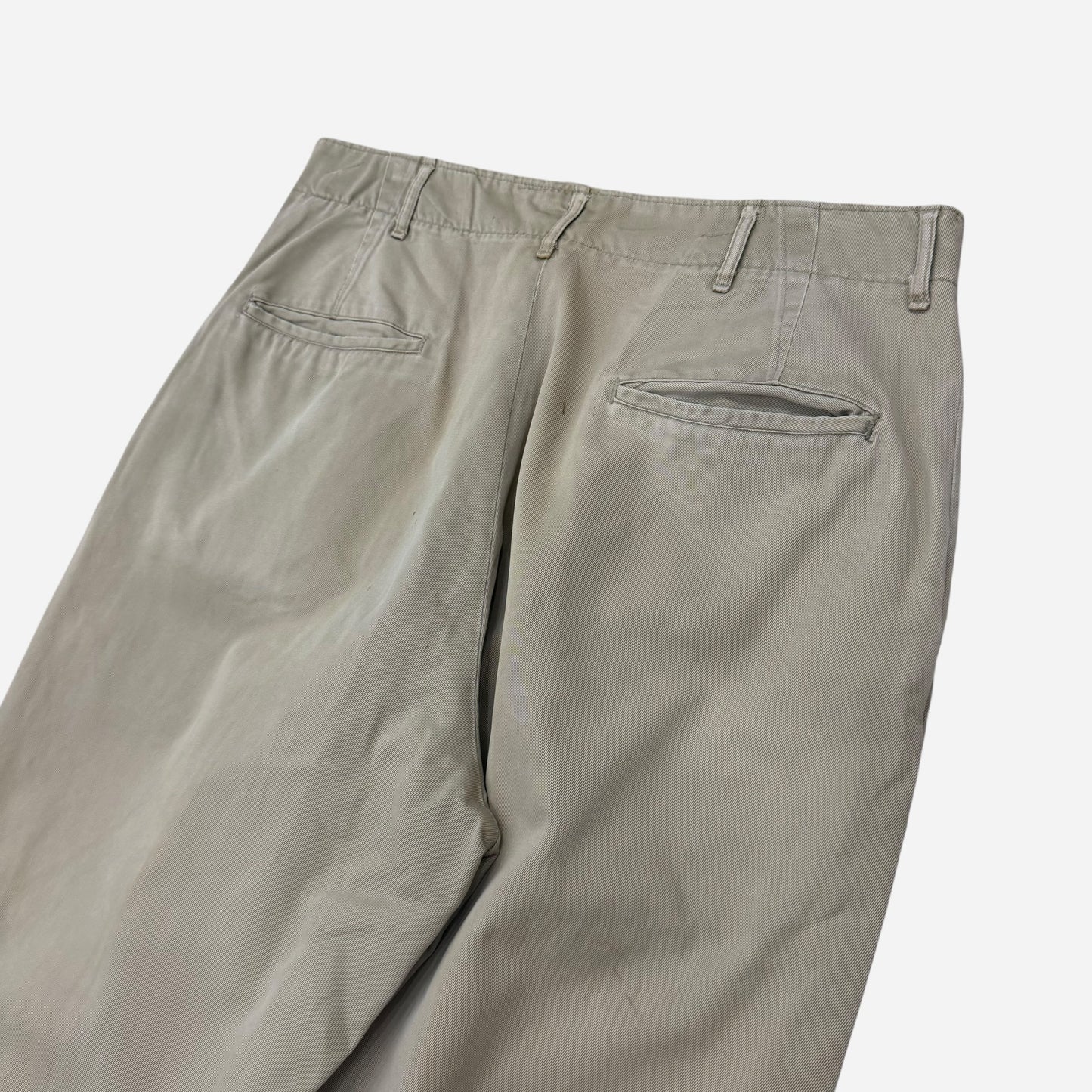 1940s WWII US Army button fly khaki chino pants (31w)