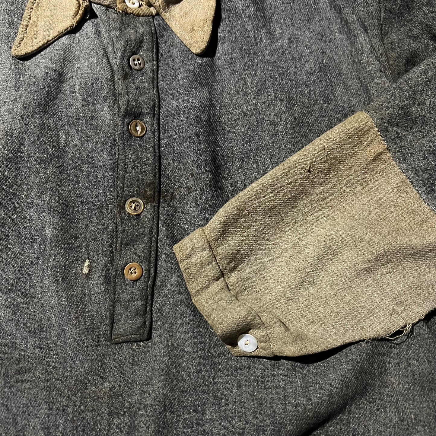 1910s Two toned wool/cotton pullover work shirt (M)