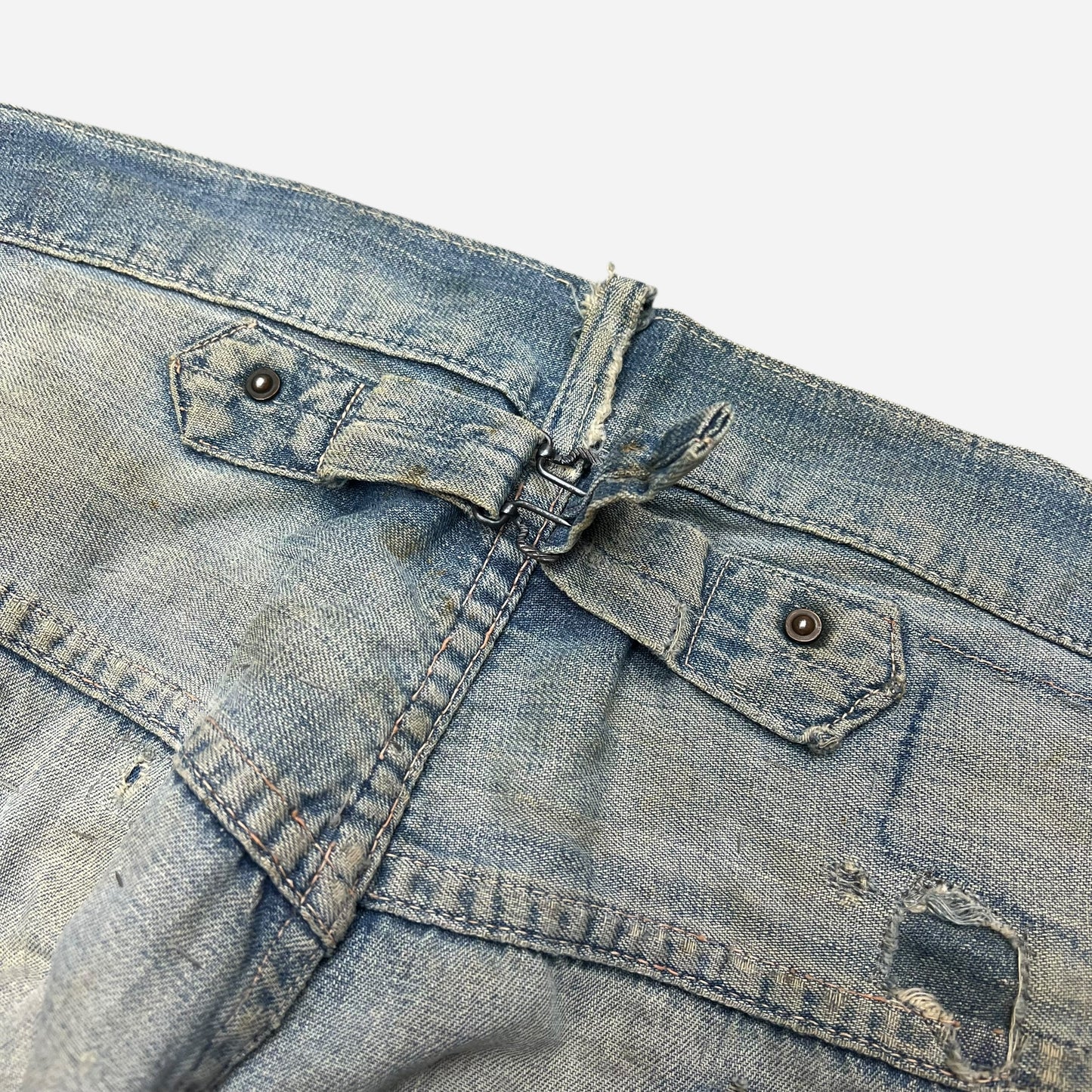1940s WWII Laurel leaf button buckle back denim (35w)