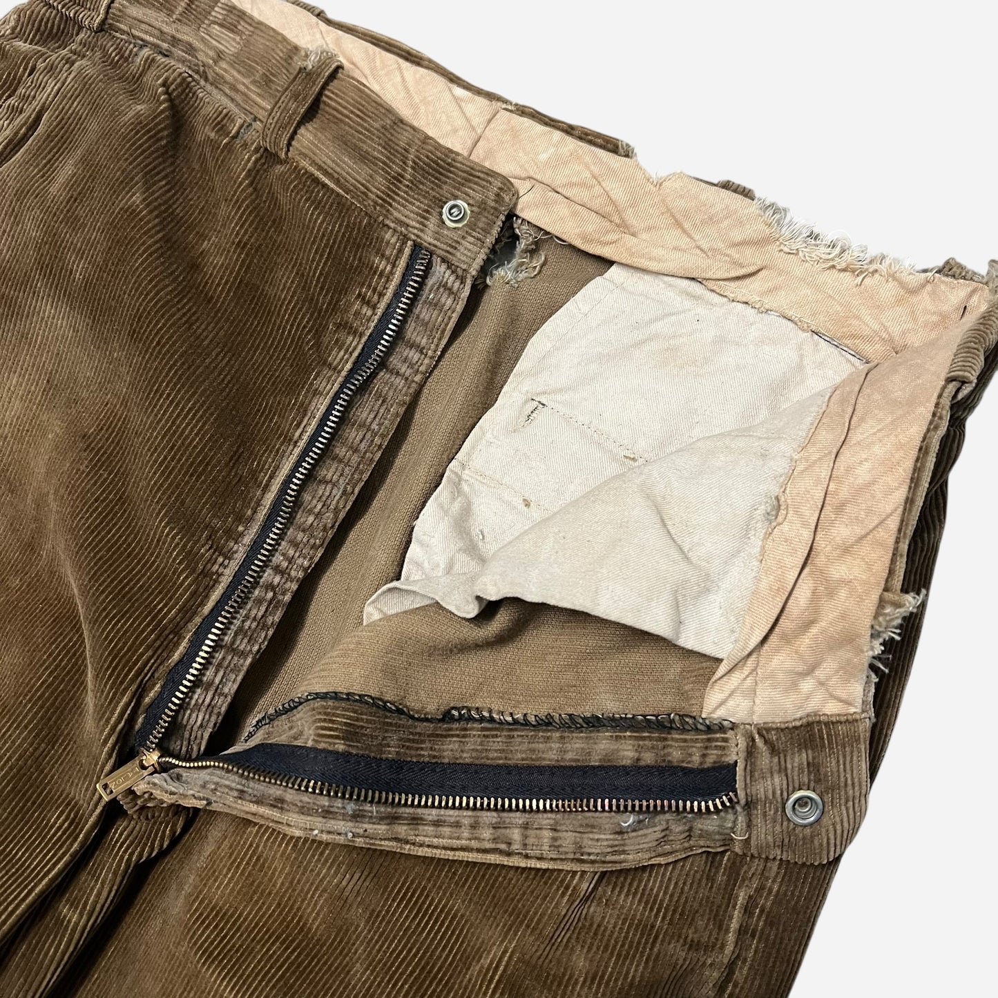 1940s Brown heavy corduroy work pants (32w)
