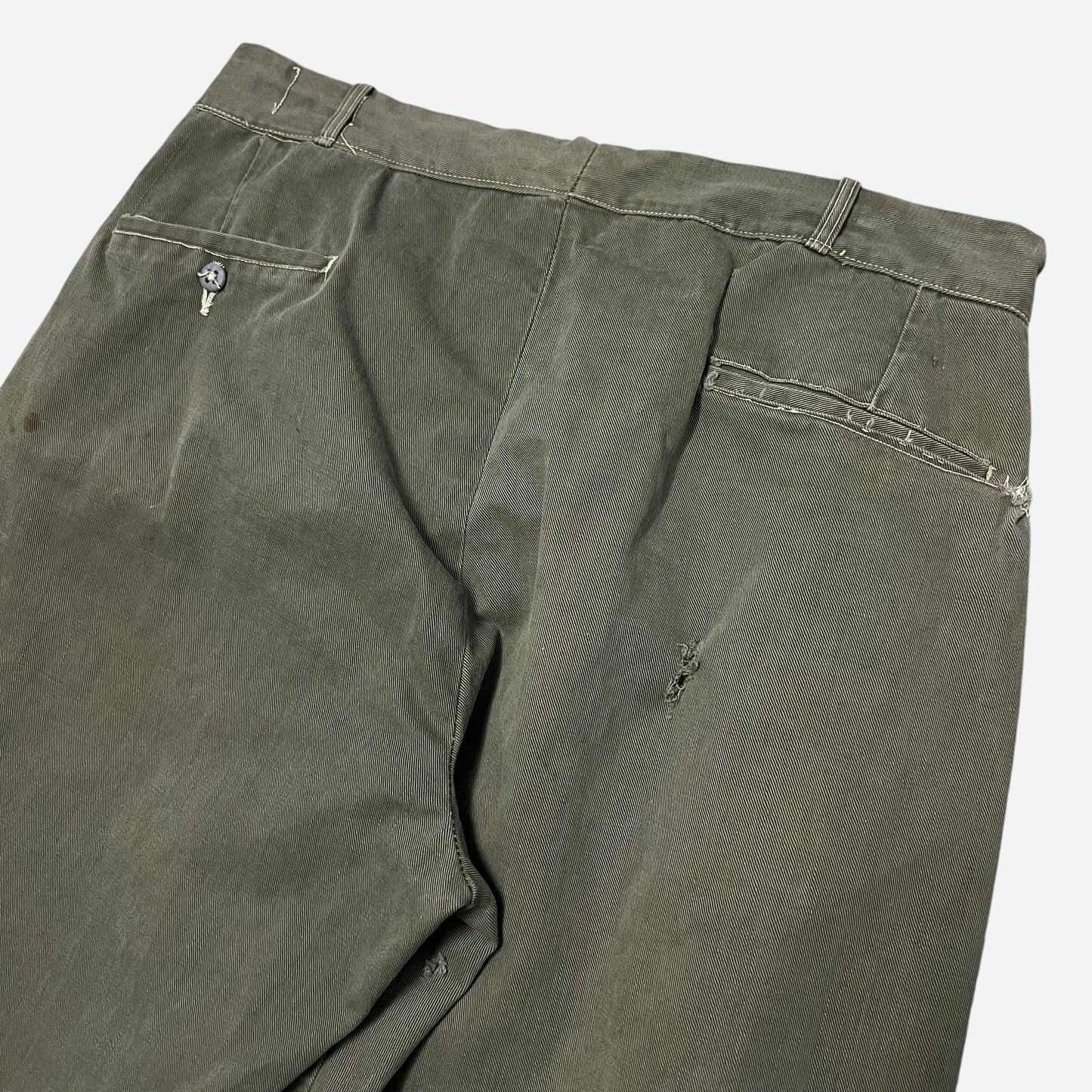 1940s Sturdy cotton green button fly work pants (34w)