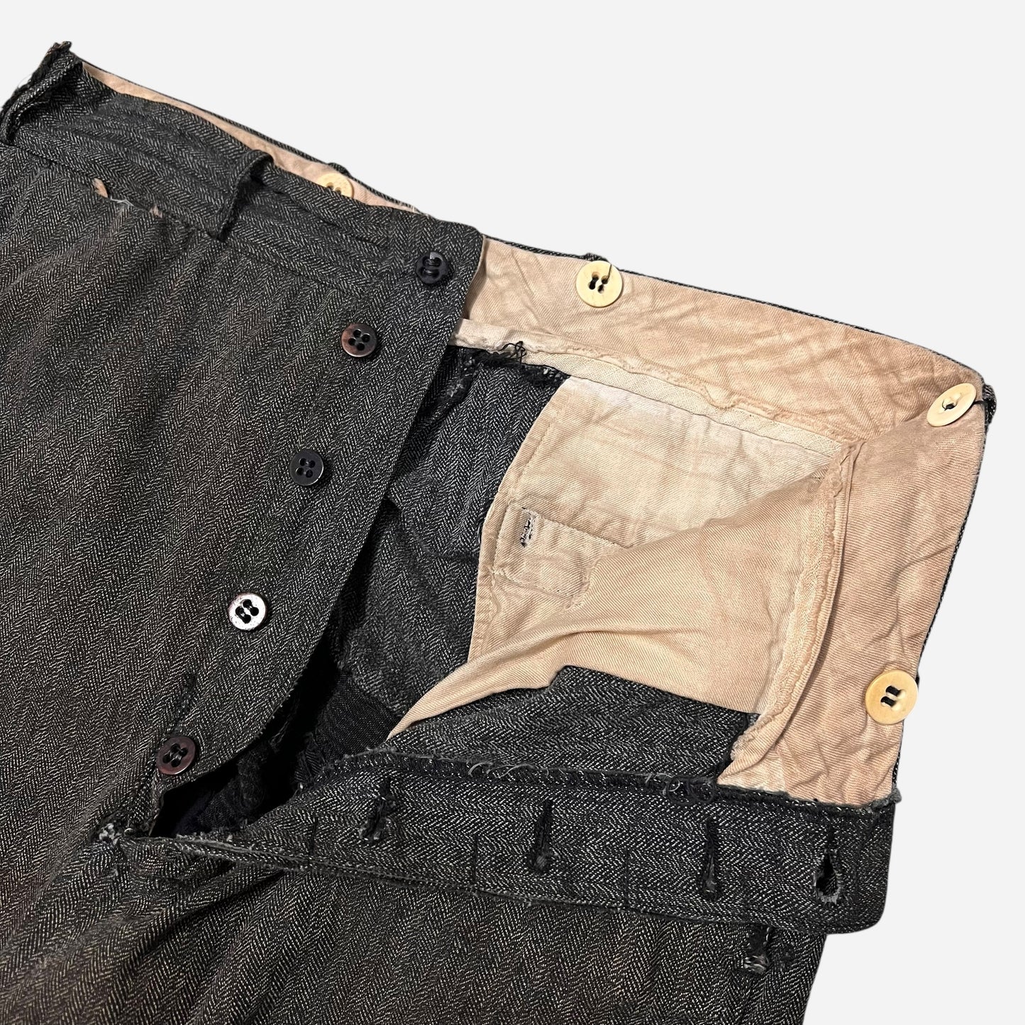 1930s Salt & pepper cotton hbt heavily repaired button fly work pants (30w)