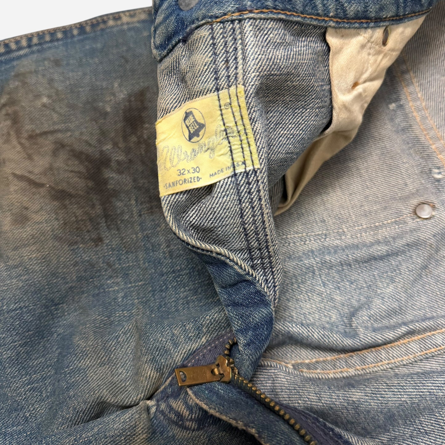 1950s Wrangler blue bell oil stained jeans (32w)
