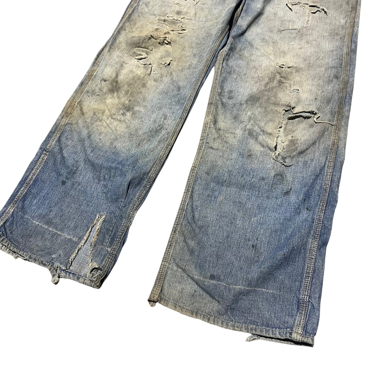 1930s Buckle back unbranded donut button denim jeans (29w)