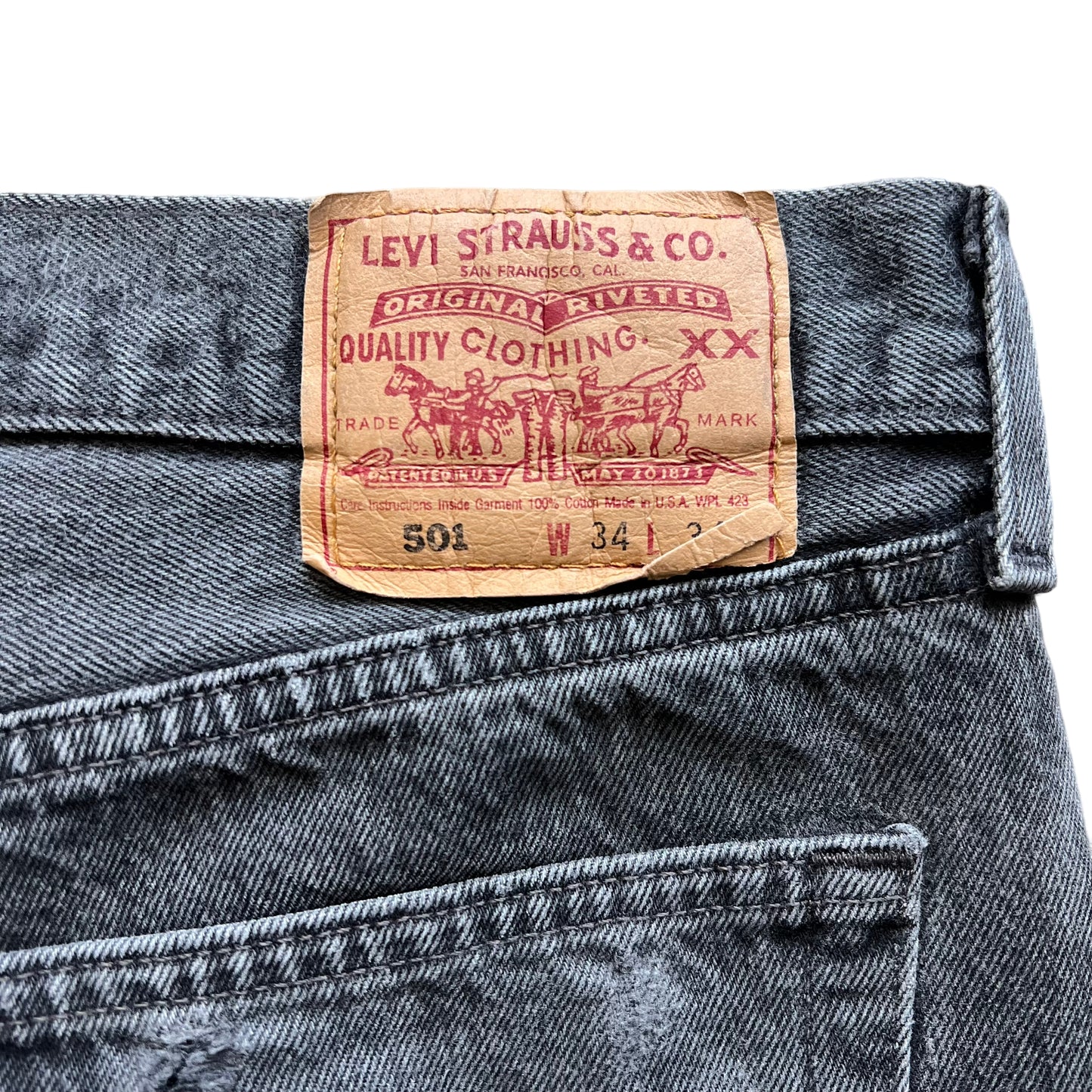 1990s Levi’s black 501 made in USA (34x34)