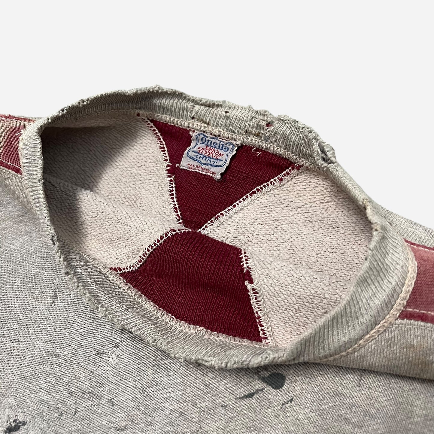 1940s Oneita freedom sleeve double V distressed sweatshirt (M)