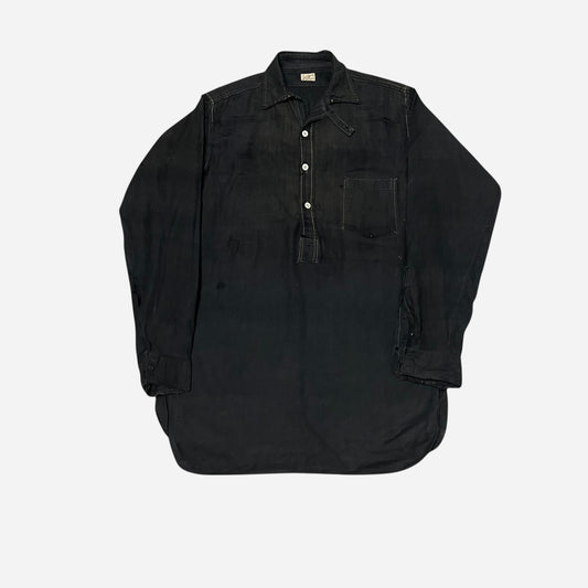 1910s Black sun faded cotton chinstrap pullover work shirt (S/M)