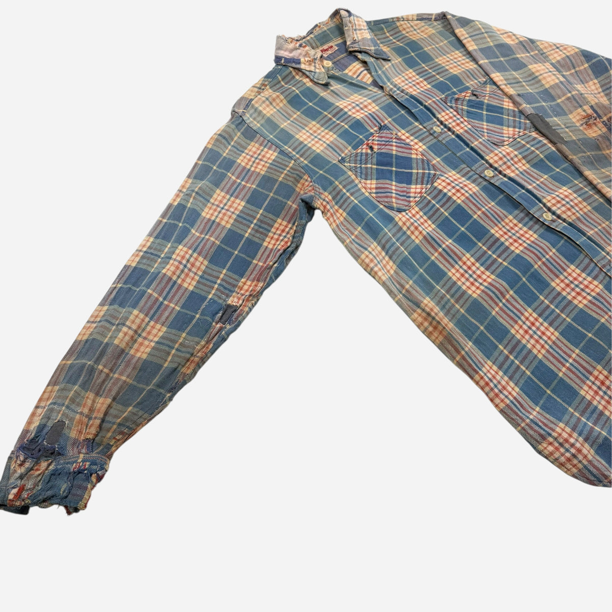 1940s Pilgrim distressed & repaired cotton flannel (L)