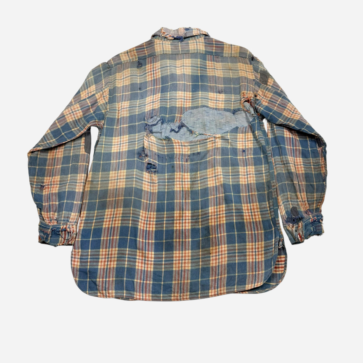 1940s Pilgrim distressed & repaired cotton flannel (L)